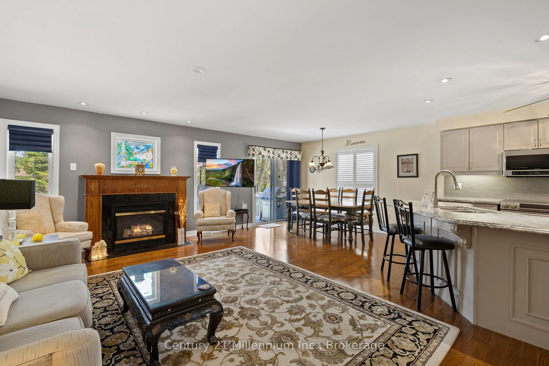 Photo 7 of 61 Bush Crescent, Wasaga Beach — HOMEH