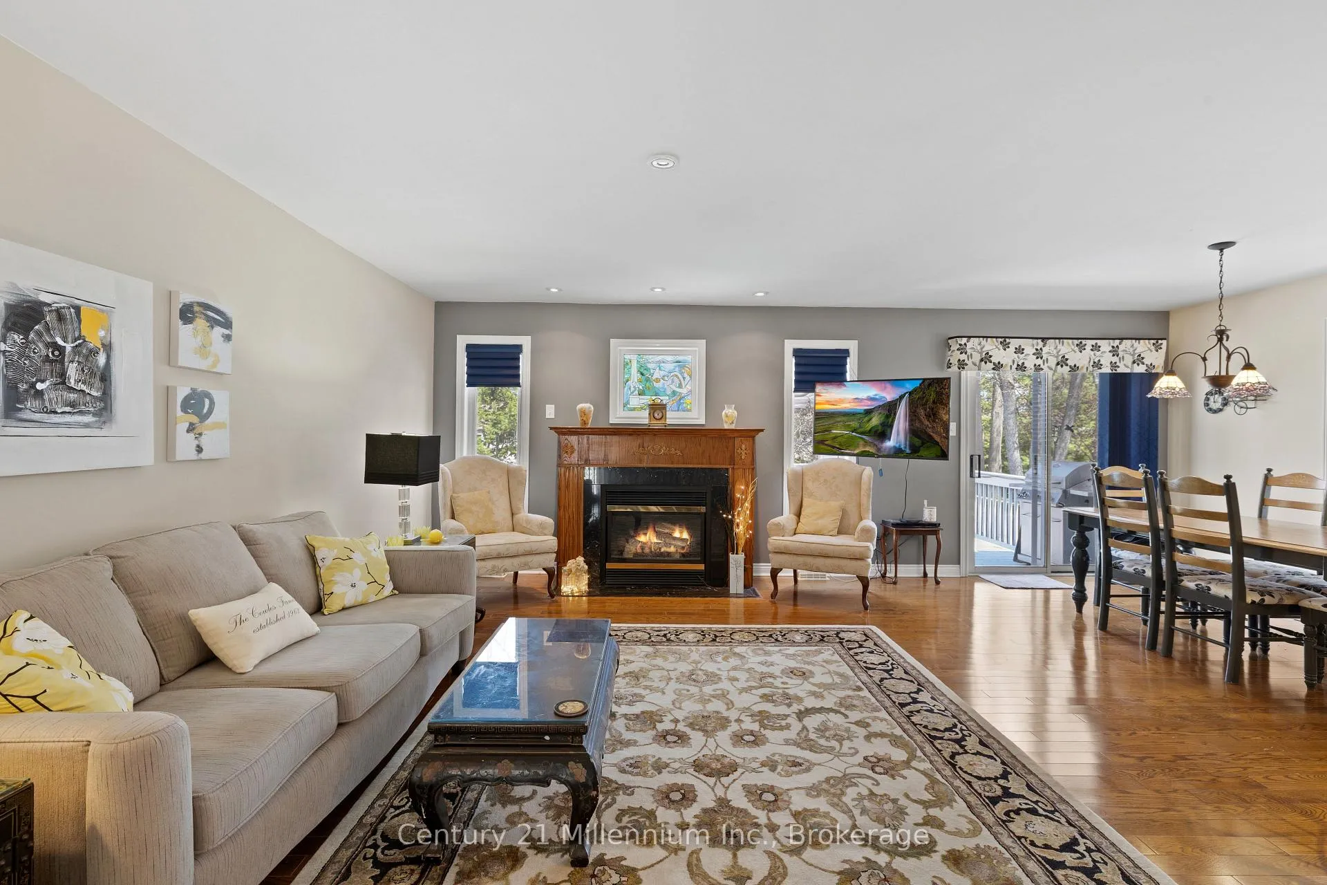 Photo 8 of 61 Bush Crescent, Wasaga Beach — HOMEH