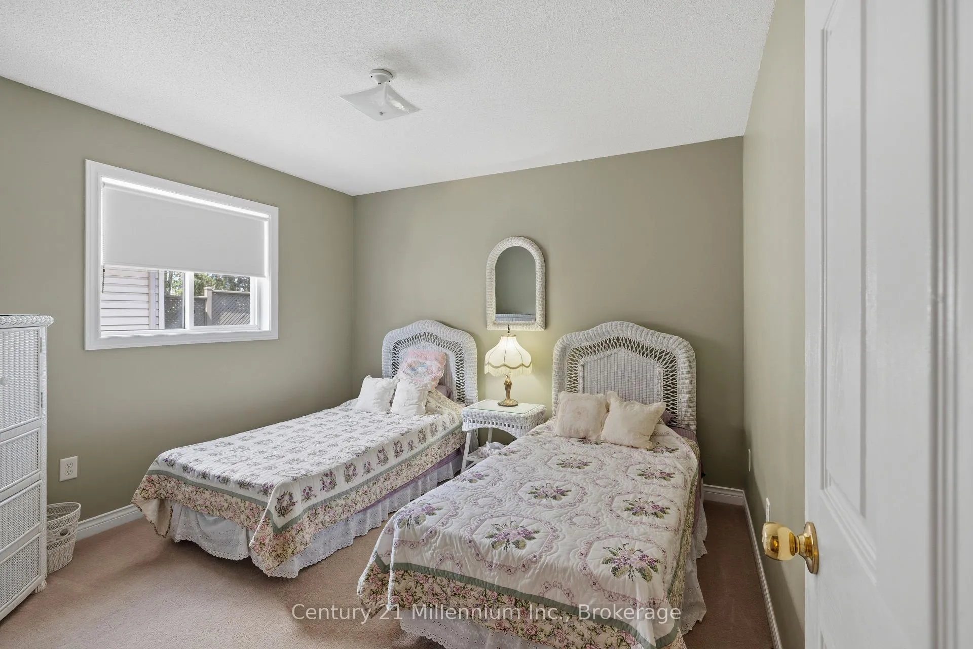 Photo 19 of 61 Bush Crescent, Wasaga Beach — HOMEH