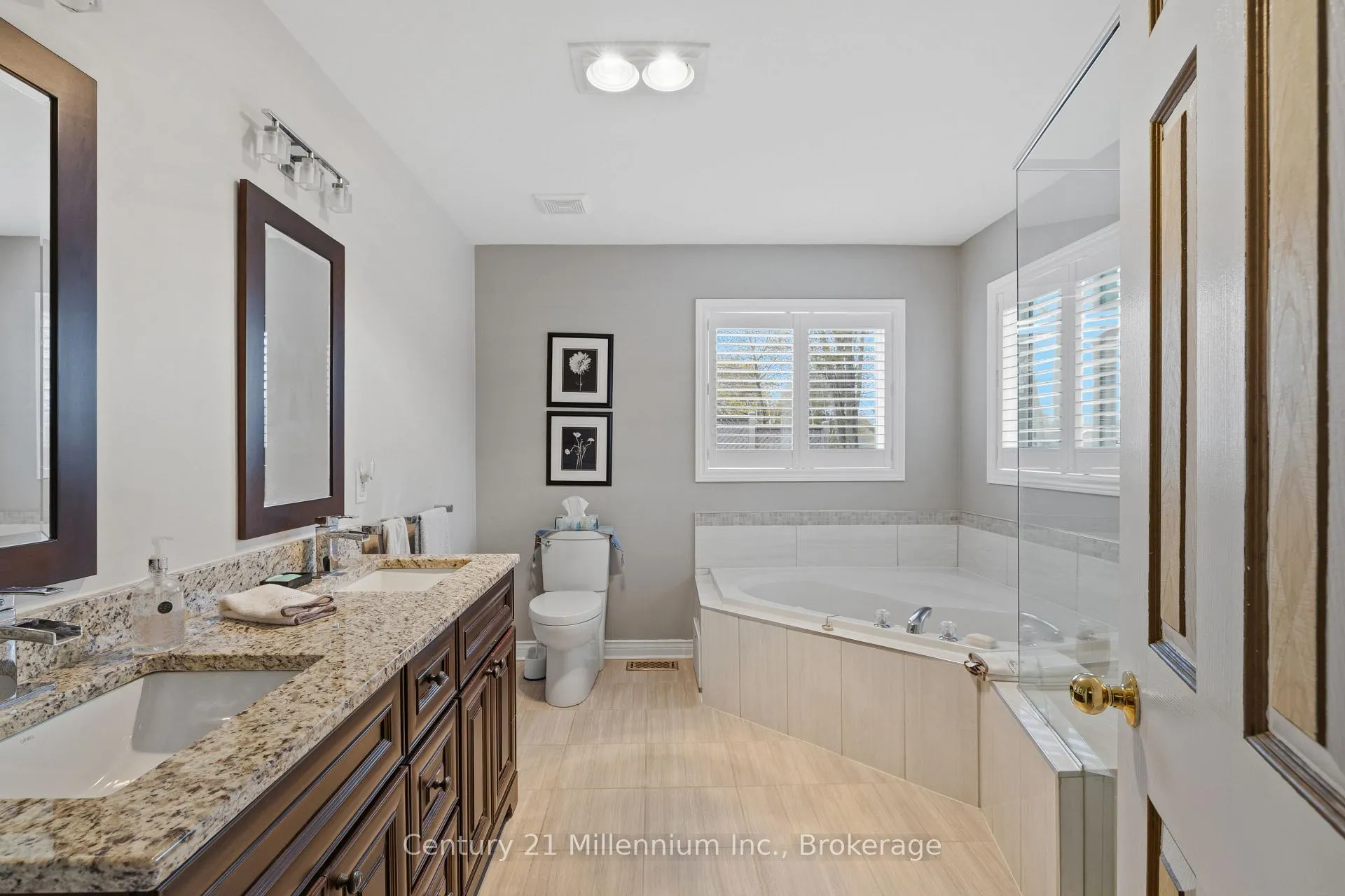 Photo 20 of 61 Bush Crescent, Wasaga Beach — HOMEH