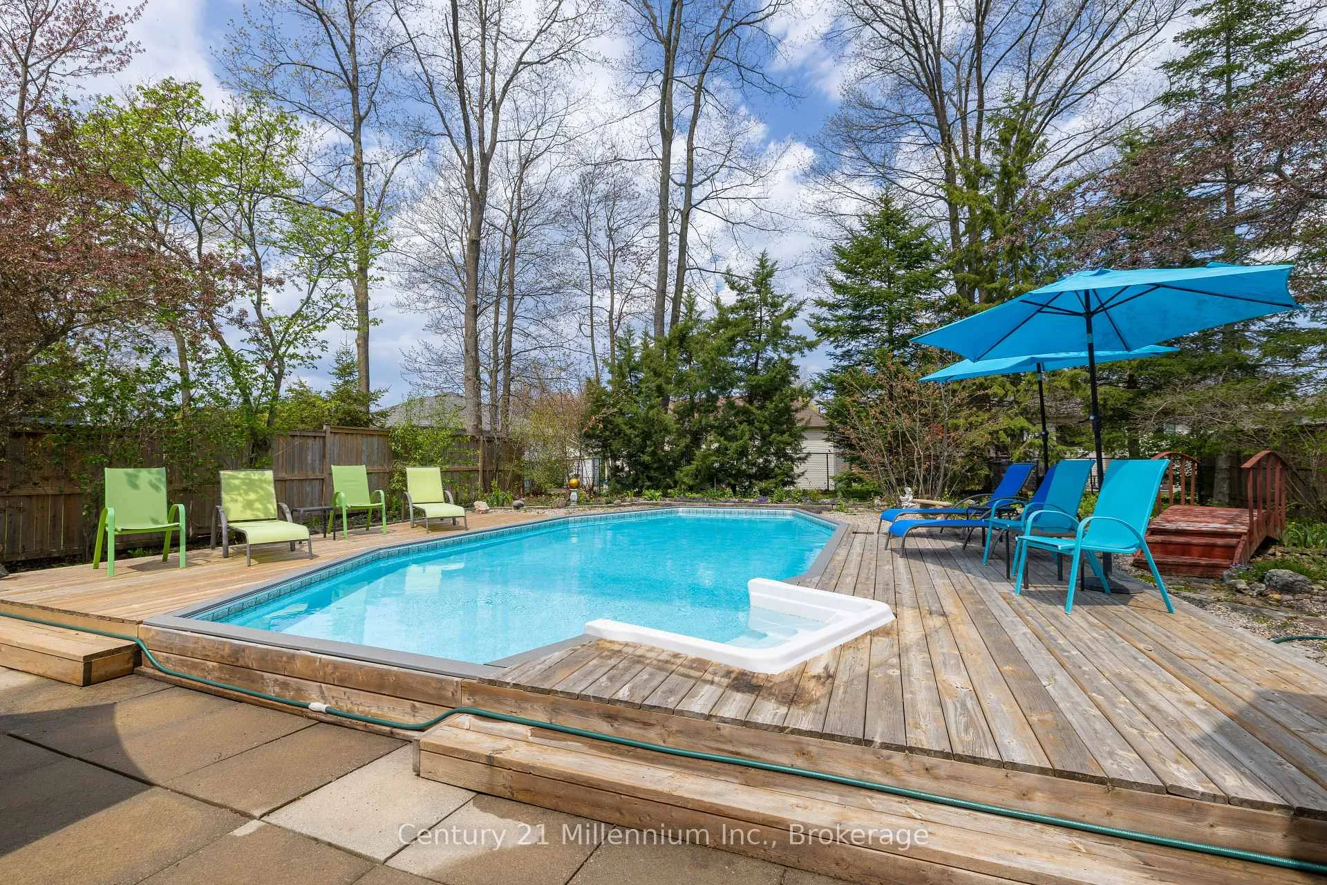 Photo 29 of 61 Bush Crescent, Wasaga Beach — HOMEH