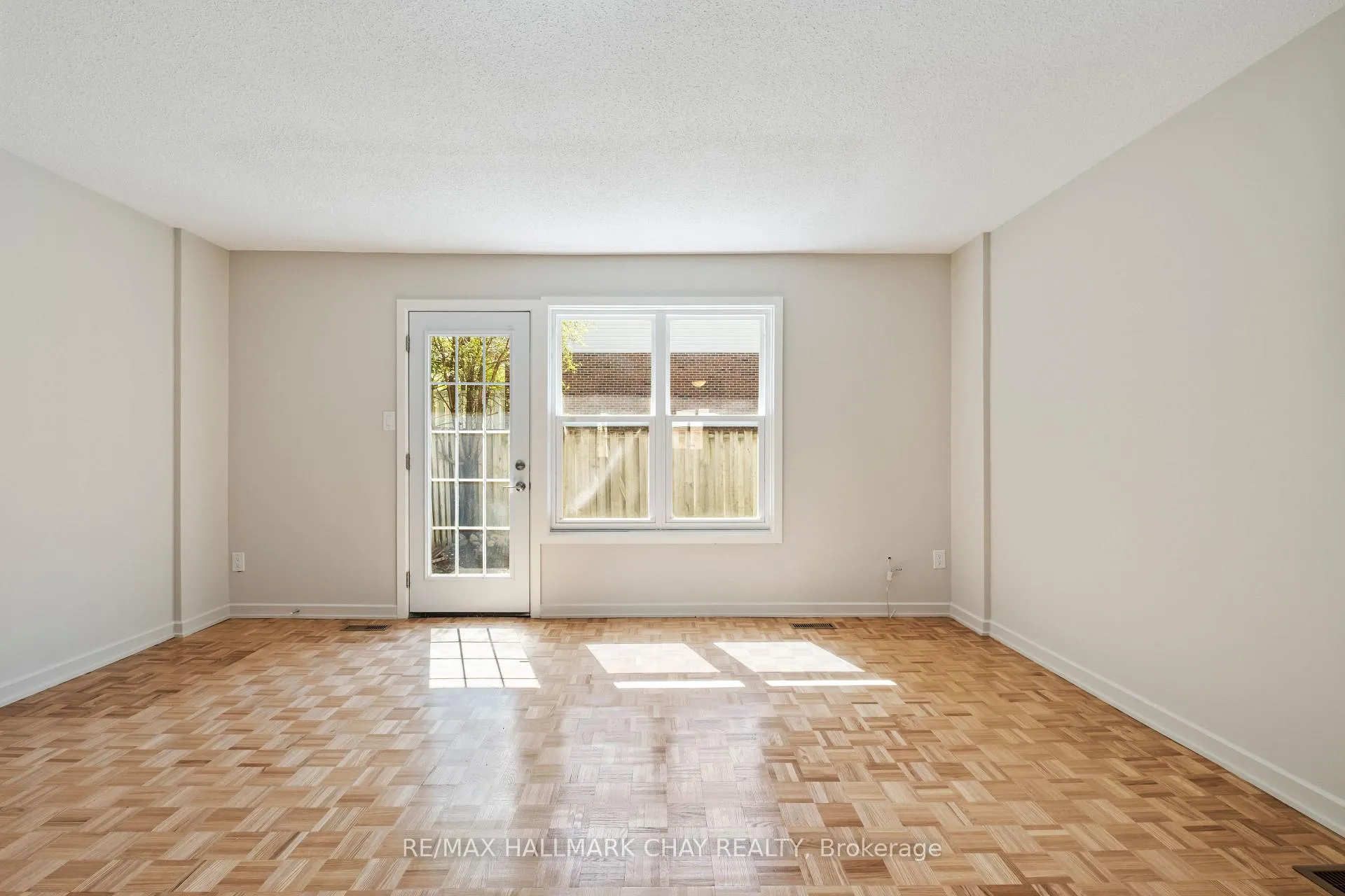 Photo 9 of Unit 47, 177 Bayview Drive, Barrie, Allandale — HOMEH