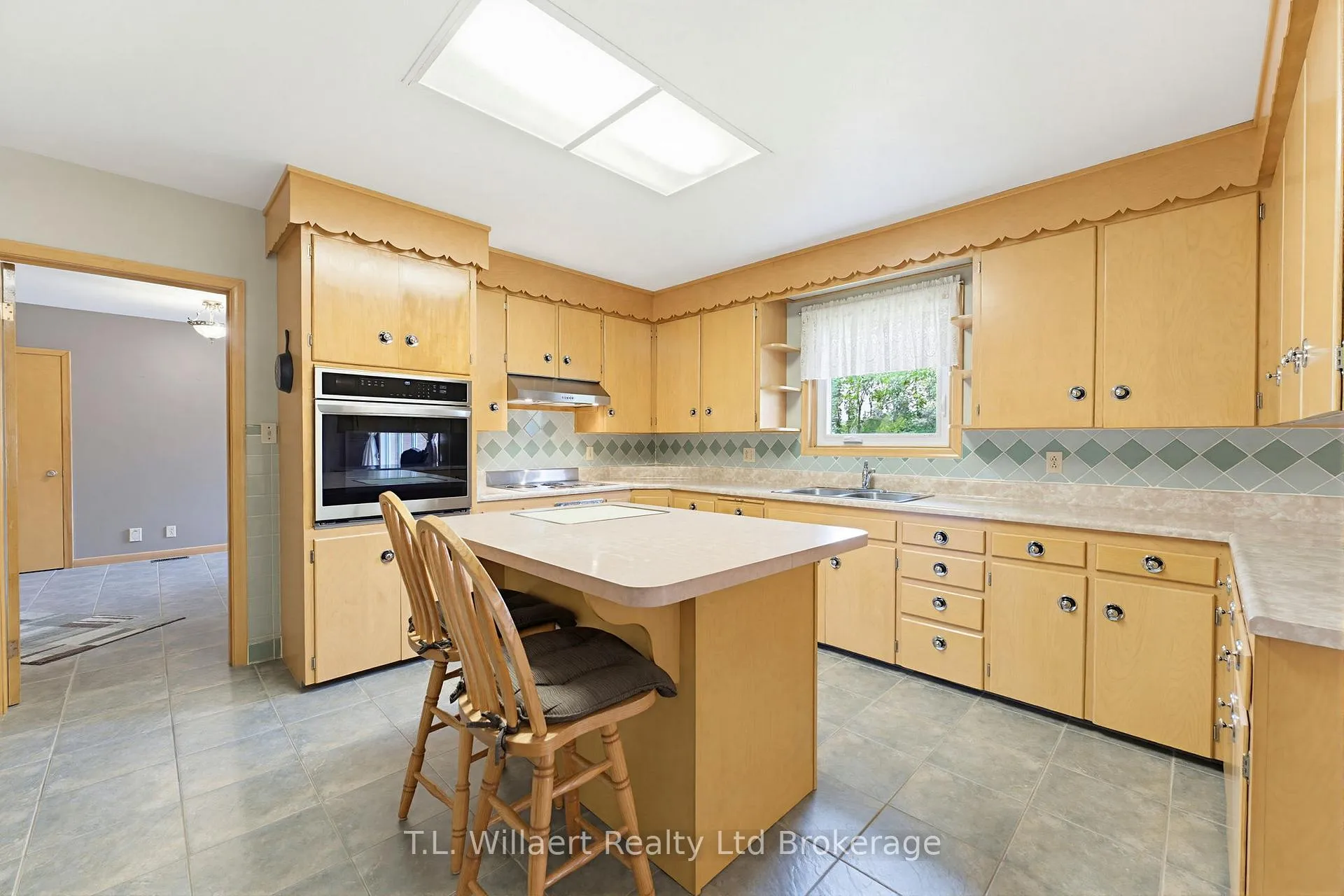 Photo 11 of 70 Albert Street, Norfolk, Langton — HOMEH