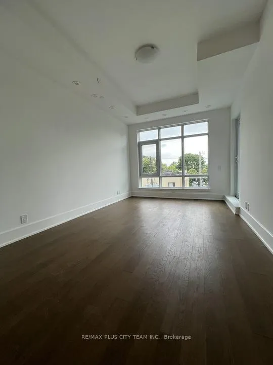 Photo 2 of Unit 402, 800 Broadview Avenue, Toronto, Playter Estates-Danforth — HOMEH