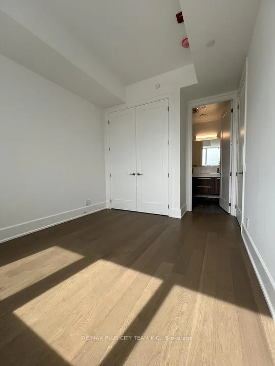 Photo 7 of Unit 402, 800 Broadview Avenue, Toronto, Playter Estates-Danforth — HOMEH