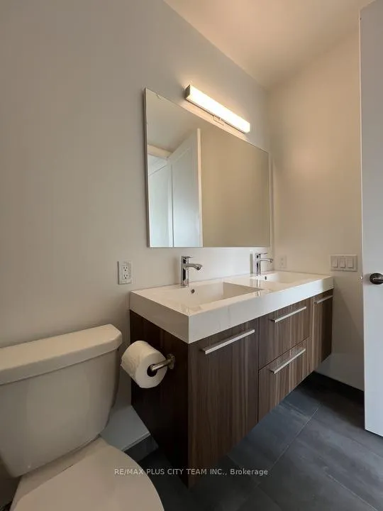 Photo 11 of Unit 402, 800 Broadview Avenue, Toronto, Playter Estates-Danforth — HOMEH
