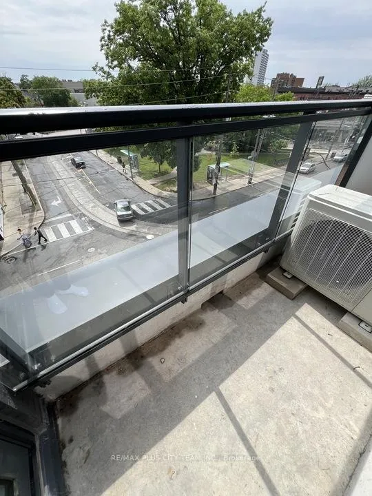 Photo 23 of Unit 402, 800 Broadview Avenue, Toronto, Playter Estates-Danforth — HOMEH