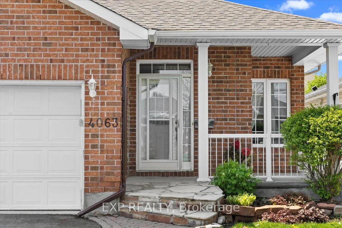 Photo 2 of 4063 Canyon Walk Drive, Ottawa, Riverside South/Gloucester Glen — HOMEH