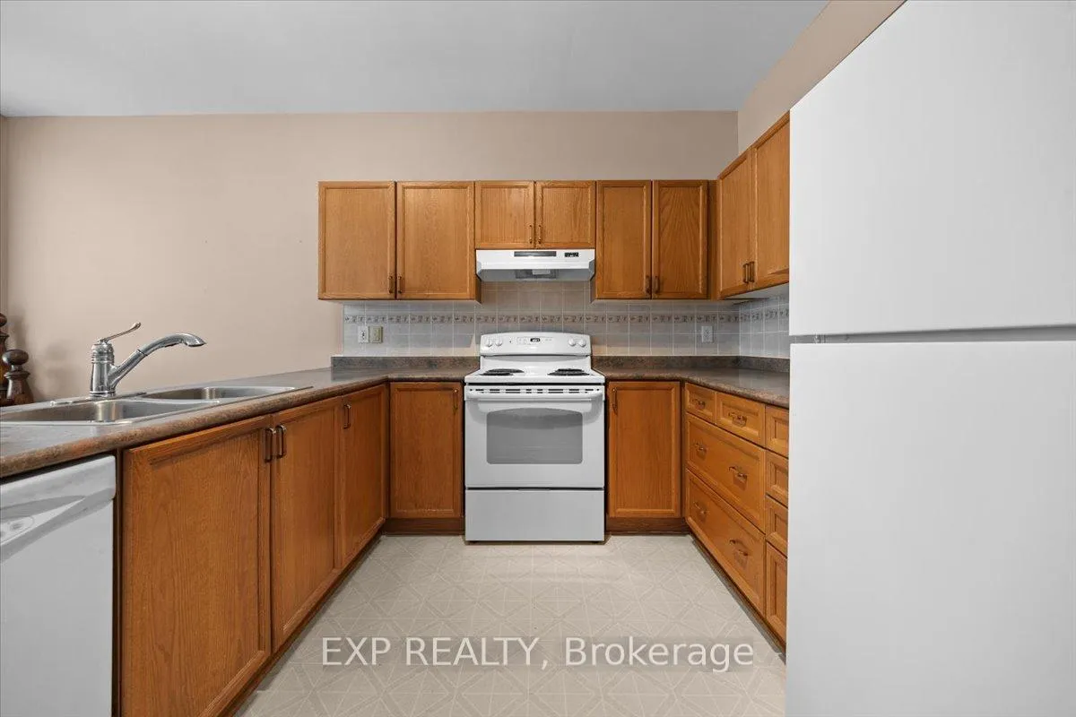 Photo 14 of 4063 Canyon Walk Drive, Ottawa, Riverside South/Gloucester Glen — HOMEH