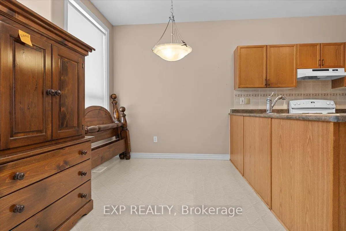 Photo 19 of 4063 Canyon Walk Drive, Ottawa, Riverside South/Gloucester Glen — HOMEH