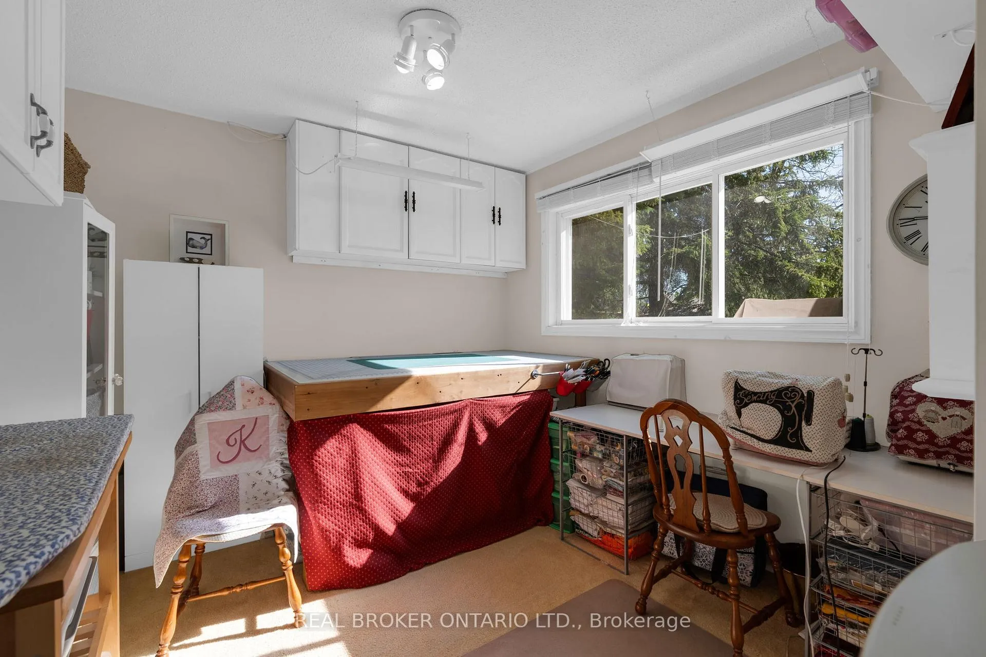 Photo 17 of 145 Collingwood Street, Clearview, Creemore — HOMEH
