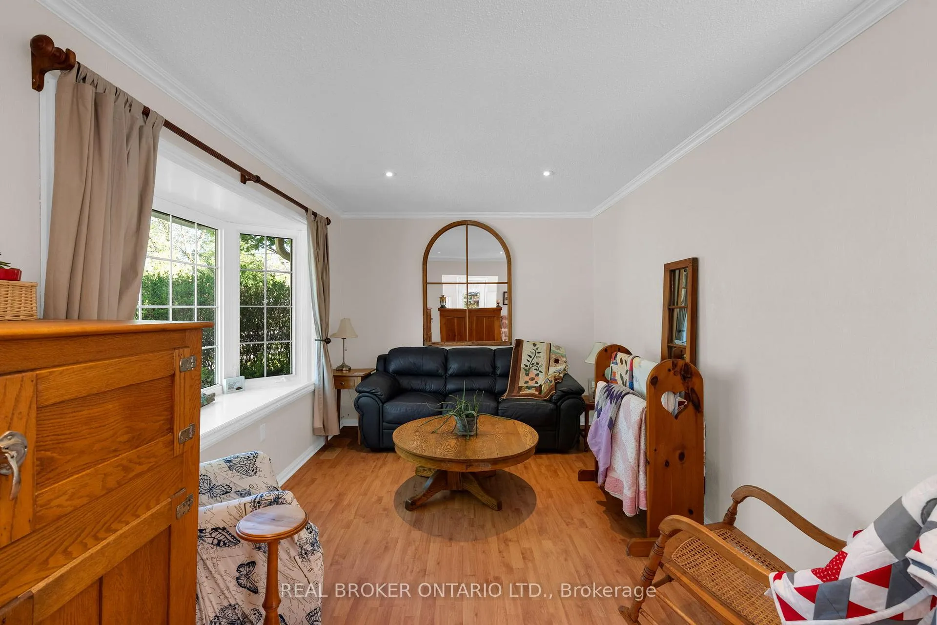 Photo 22 of 145 Collingwood Street, Clearview, Creemore — HOMEH