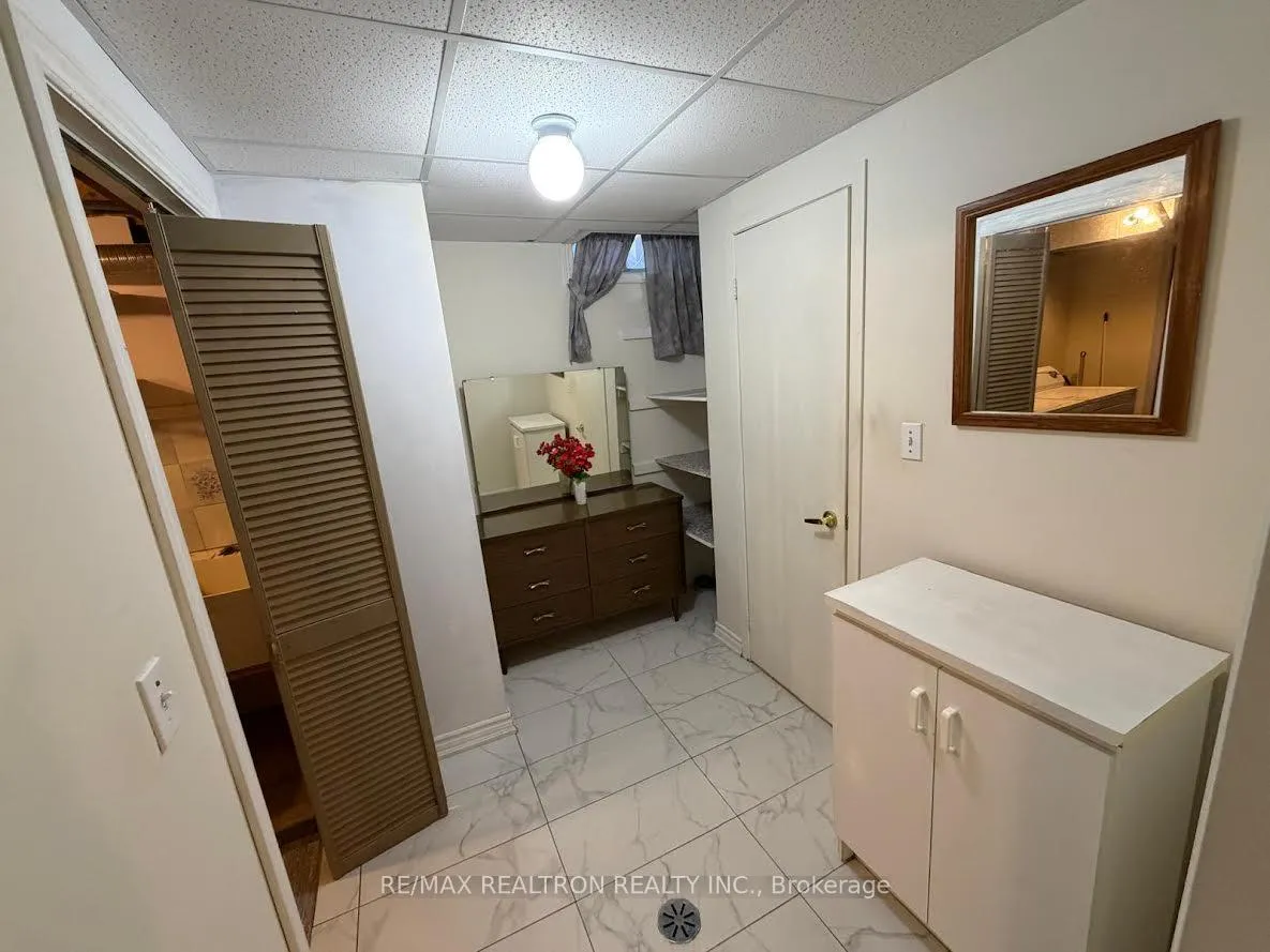 Photo 8 of Unit Bsmt, 5 Lamar Street, Vaughan, Maple — HOMEH