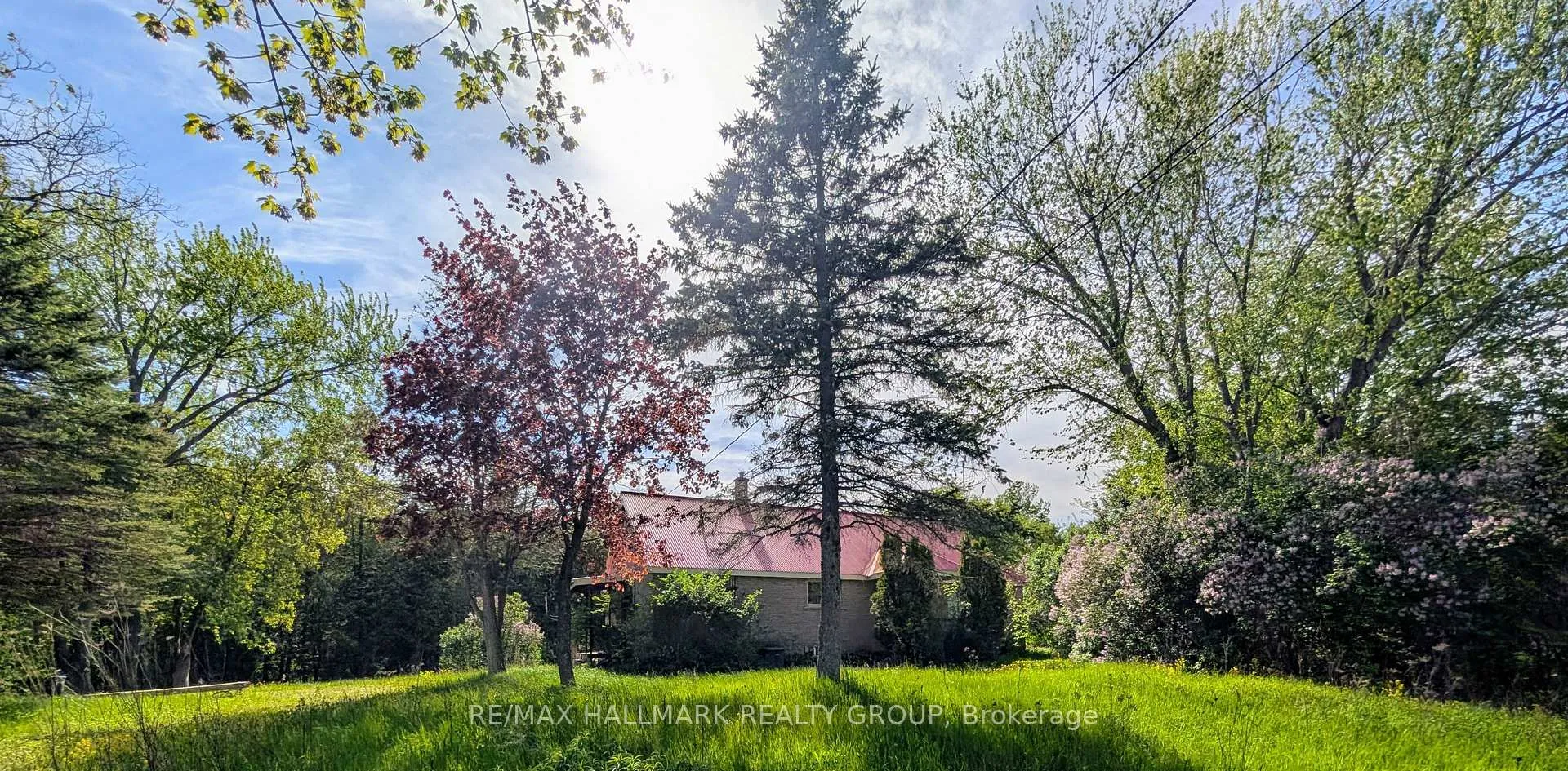 Photo 2 of 1636 Stagecoach Road, Ottawa, Greely — HOMEH