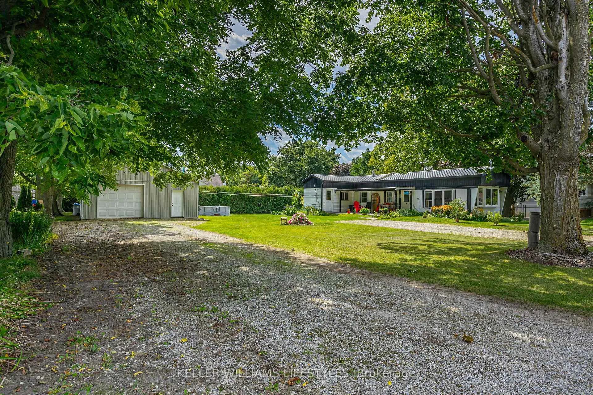 Photo 4 of 4403 Queens Avenue, North Middlesex, Nairn — HOMEH