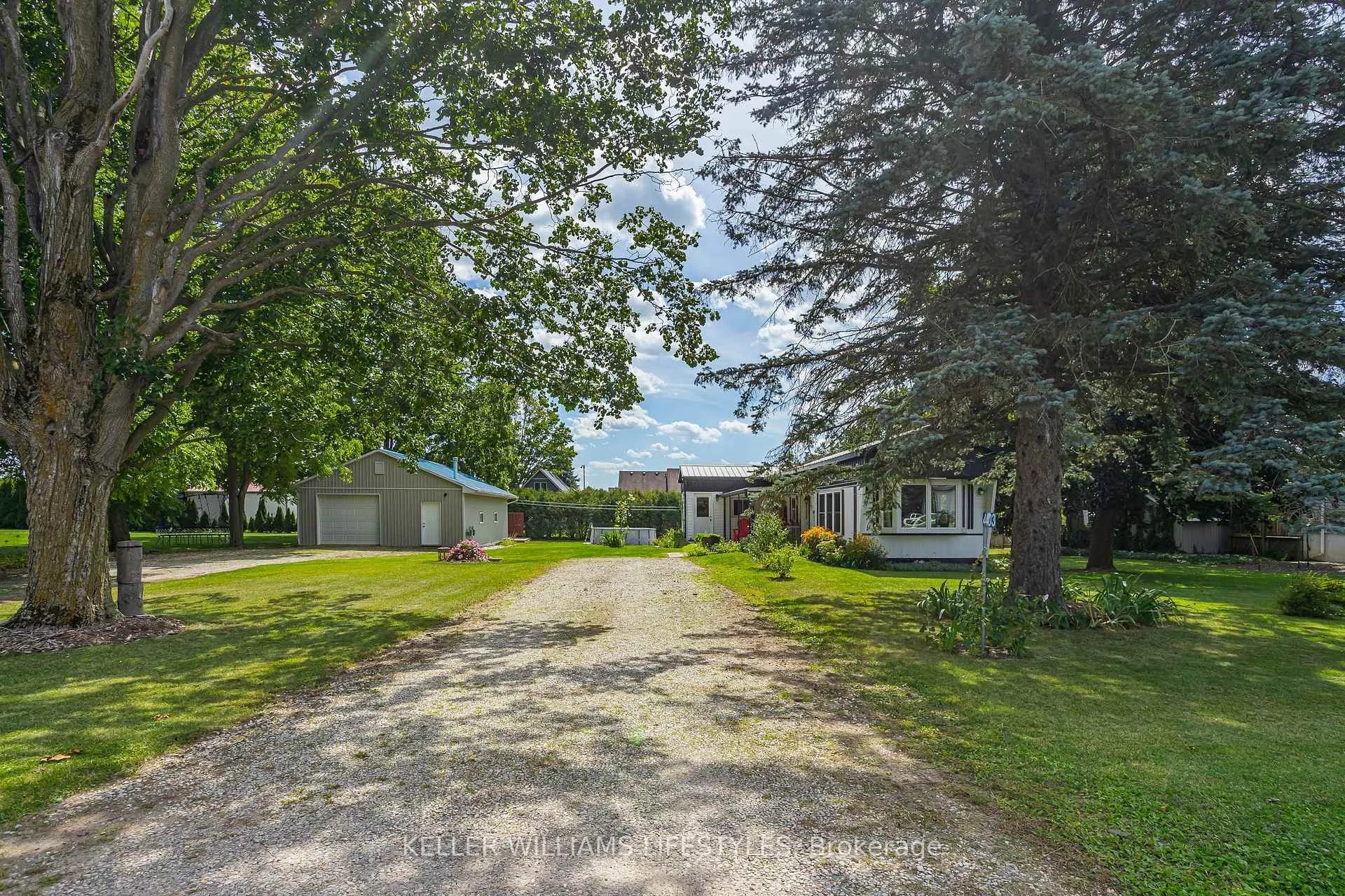 Photo 5 of 4403 Queens Avenue, North Middlesex, Nairn — HOMEH