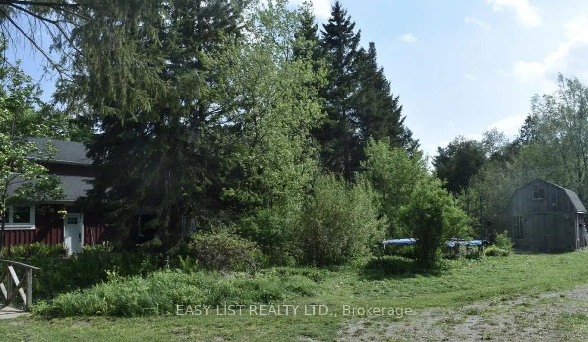 Photo 2 of 79 Brock Road S, Puslinch, Aberfoyle — HOMEH