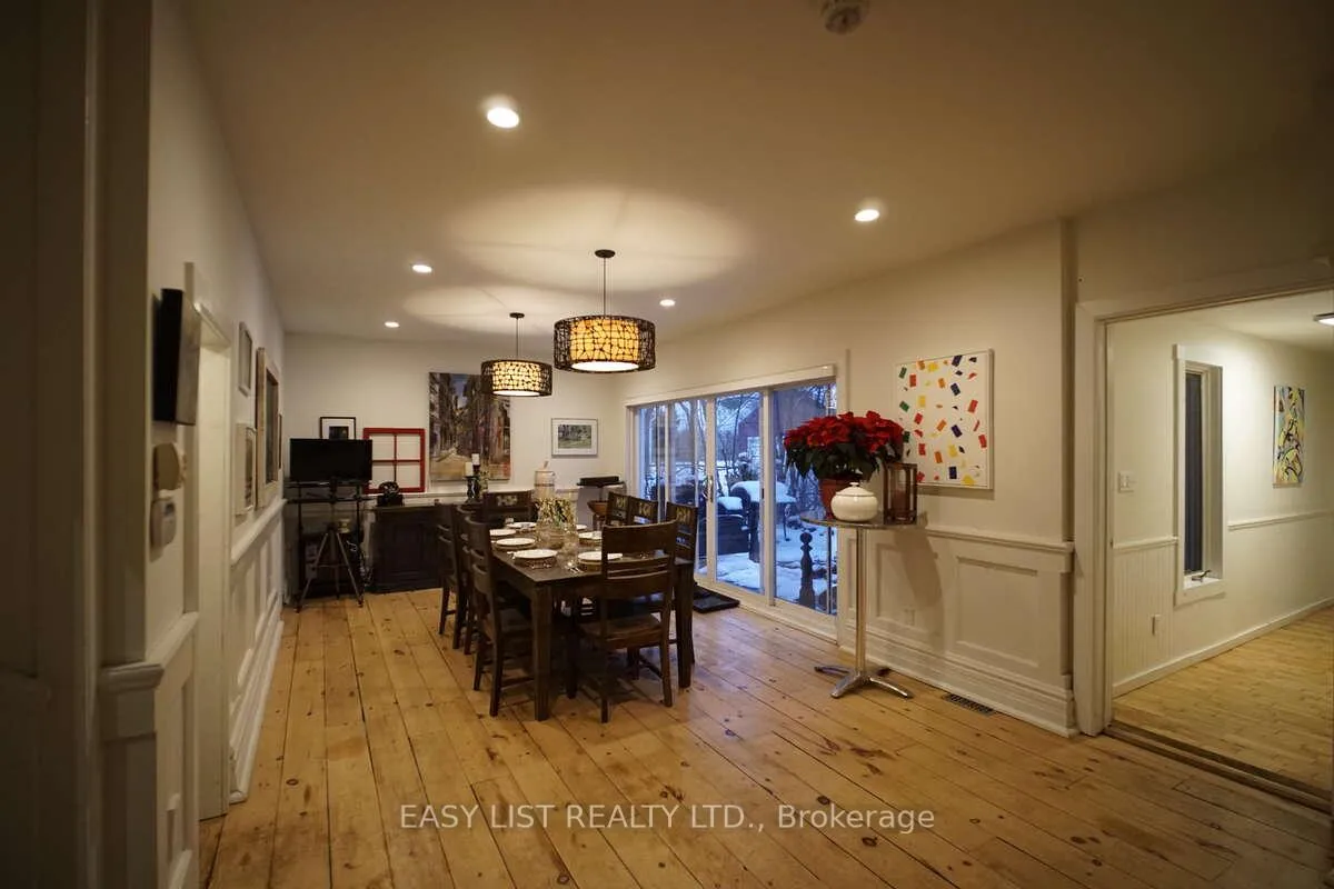 Photo 8 of 79 Brock Road S, Puslinch, Aberfoyle — HOMEH