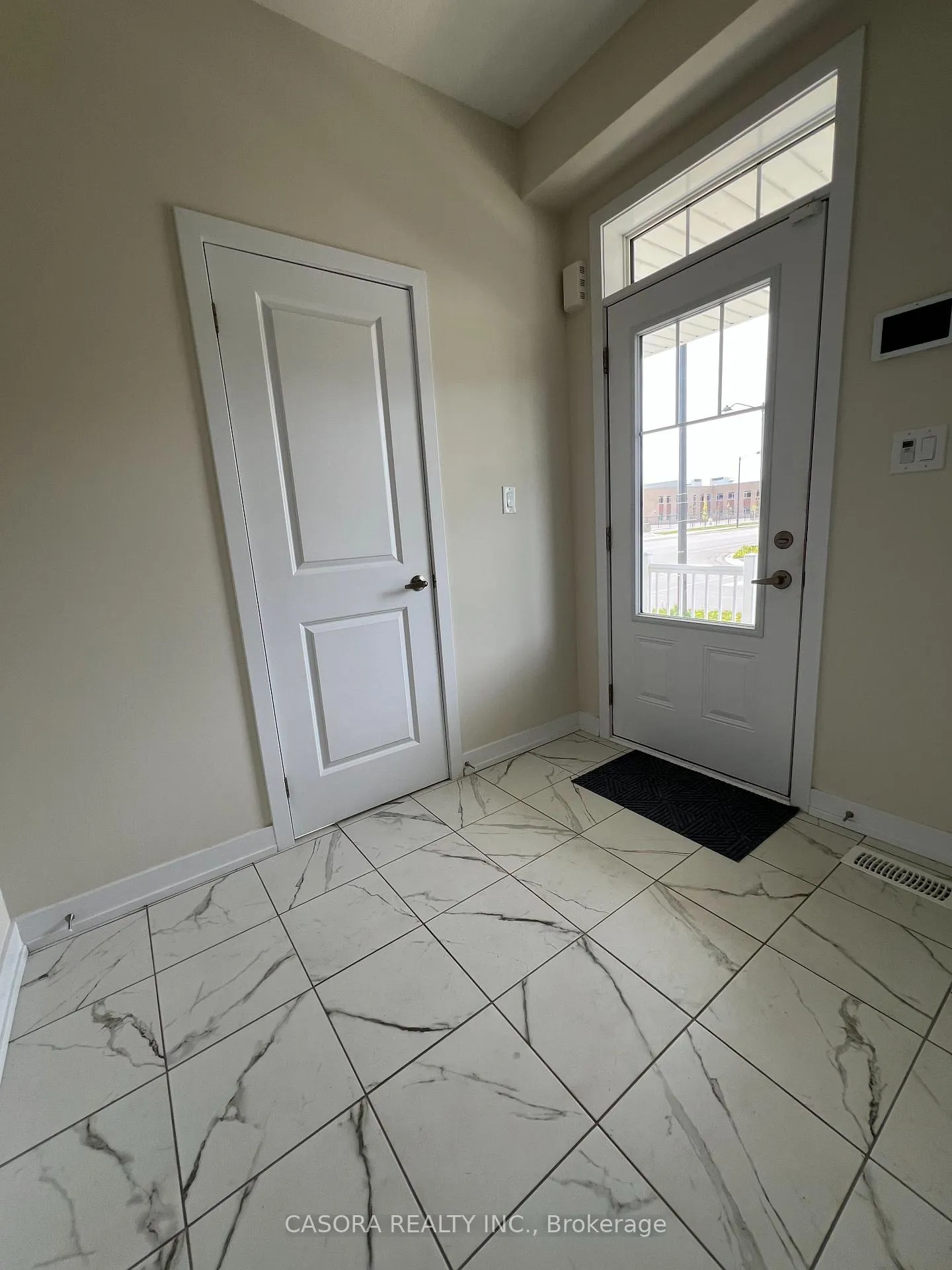 Photo 27 of 170 Whithorn Crescent, Haldimand — HOMEH