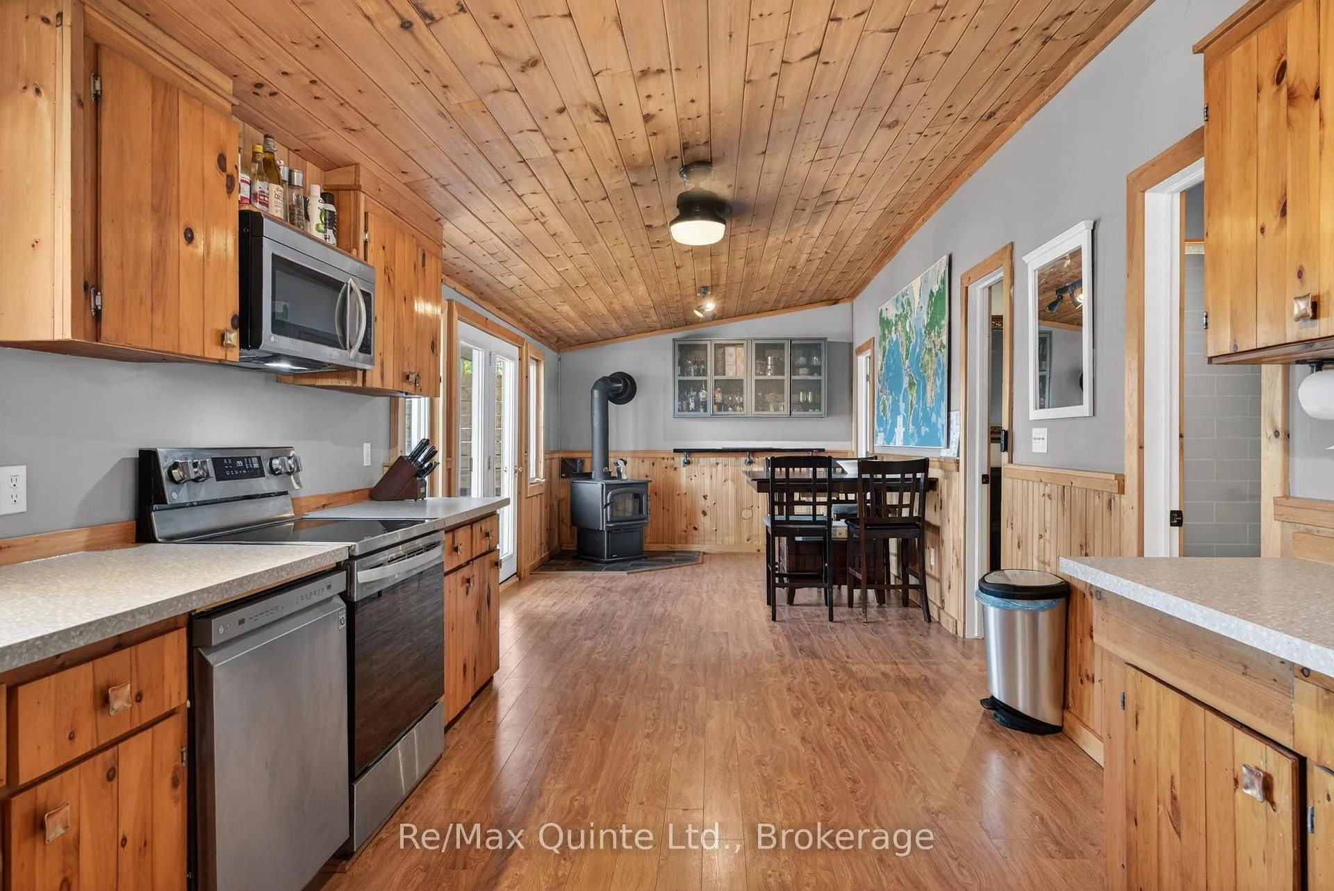 Photo 15 of 585 Pine Point Lane, Centre Hastings — HOMEH