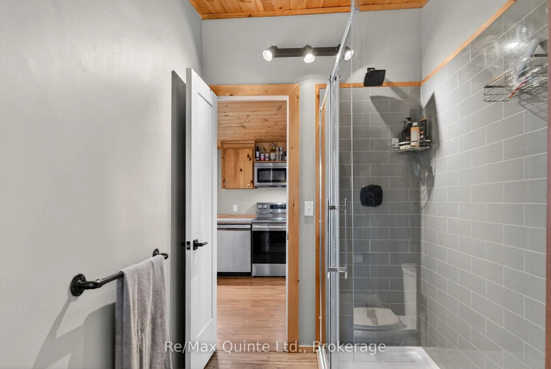 Photo 7 of 585 Pine Point Lane, Centre Hastings — HOMEH