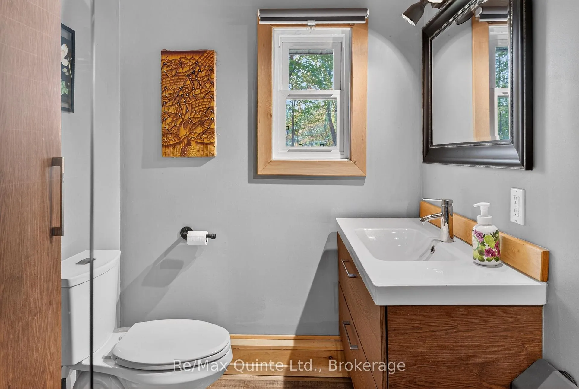 Photo 8 of 585 Pine Point Lane, Centre Hastings — HOMEH