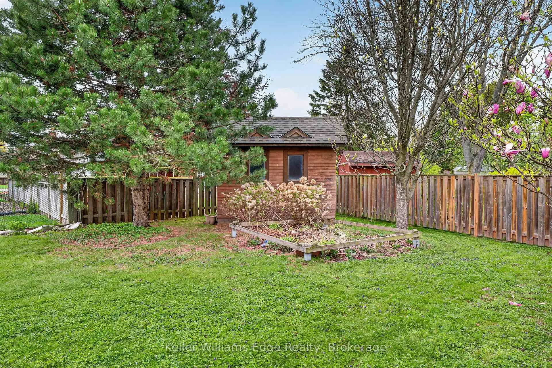Photo 31 of 187 Council Crescent, Hamilton, Ancaster — HOMEH