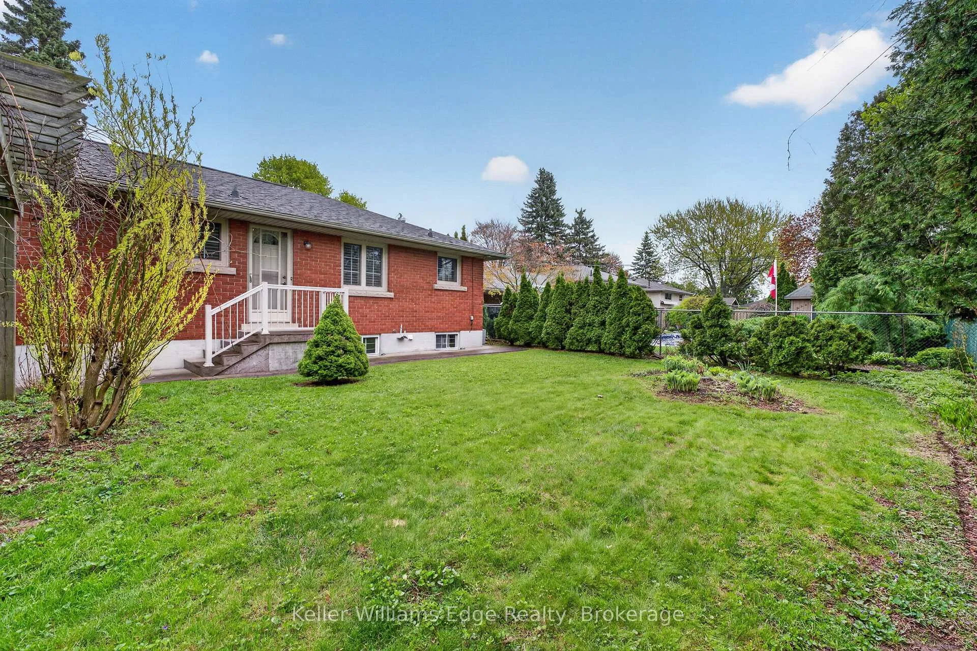 Photo 36 of 187 Council Crescent, Hamilton, Ancaster — HOMEH