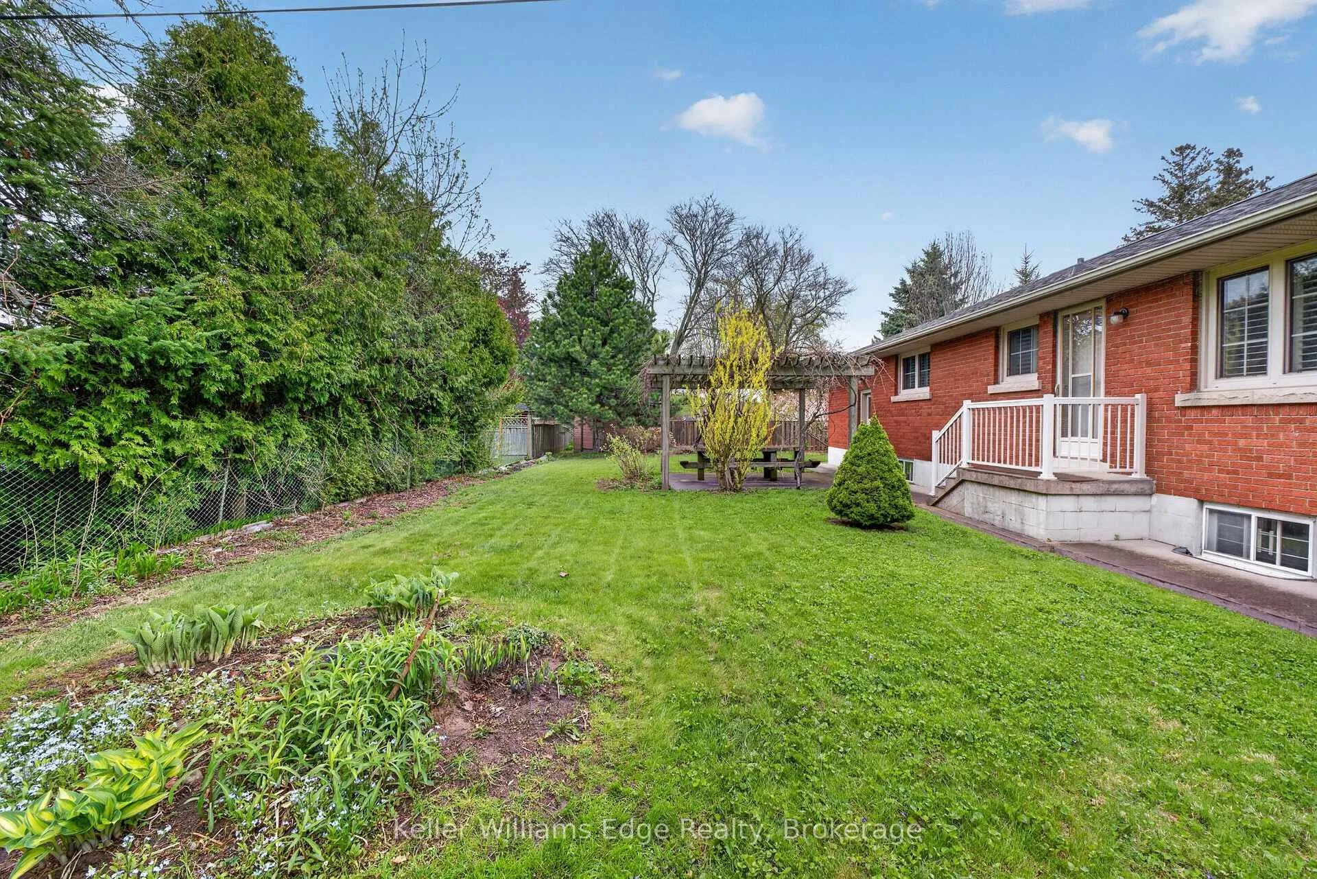 Photo 39 of 187 Council Crescent, Hamilton, Ancaster — HOMEH