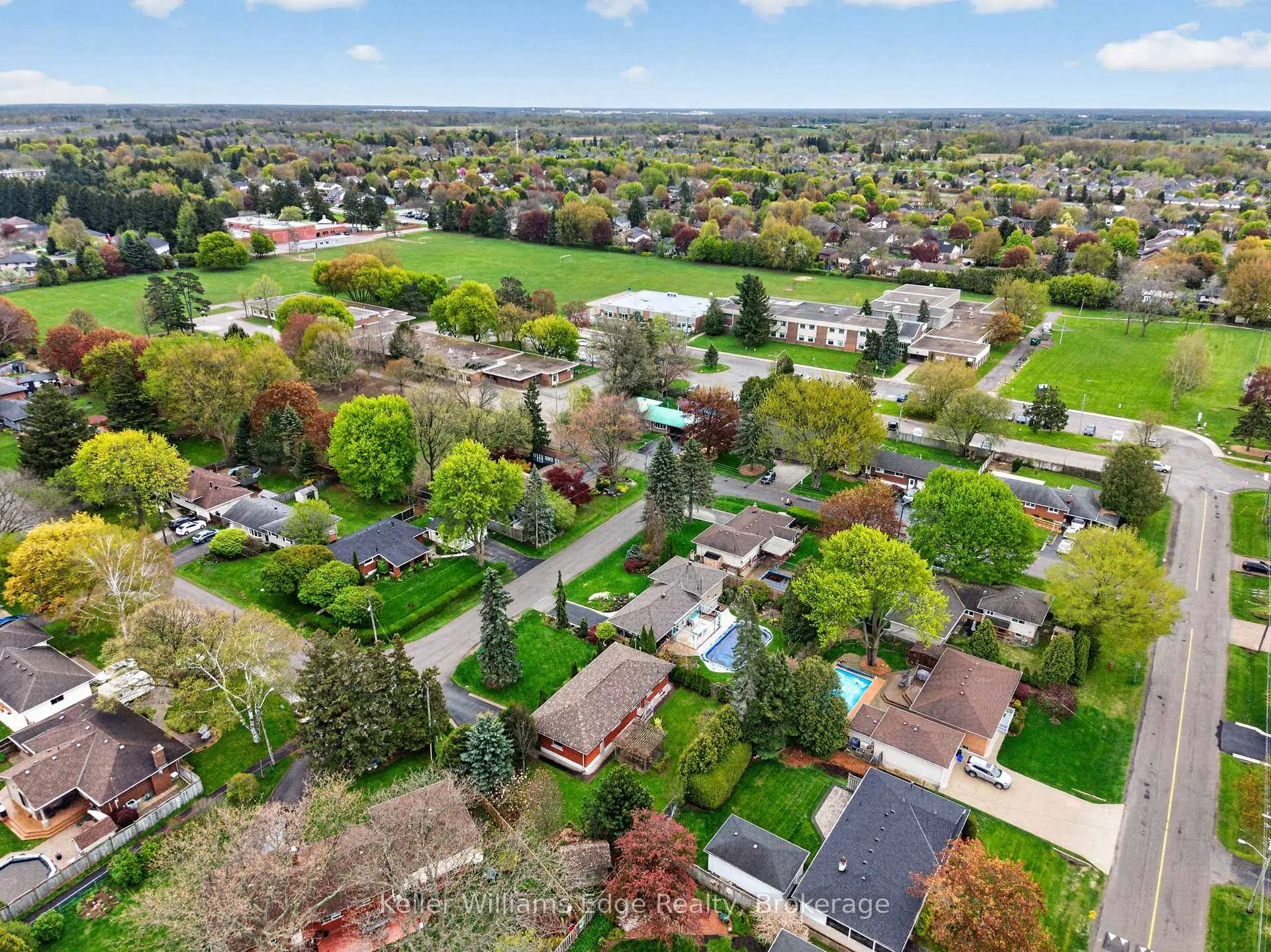 Photo 49 of 187 Council Crescent, Hamilton, Ancaster — HOMEH