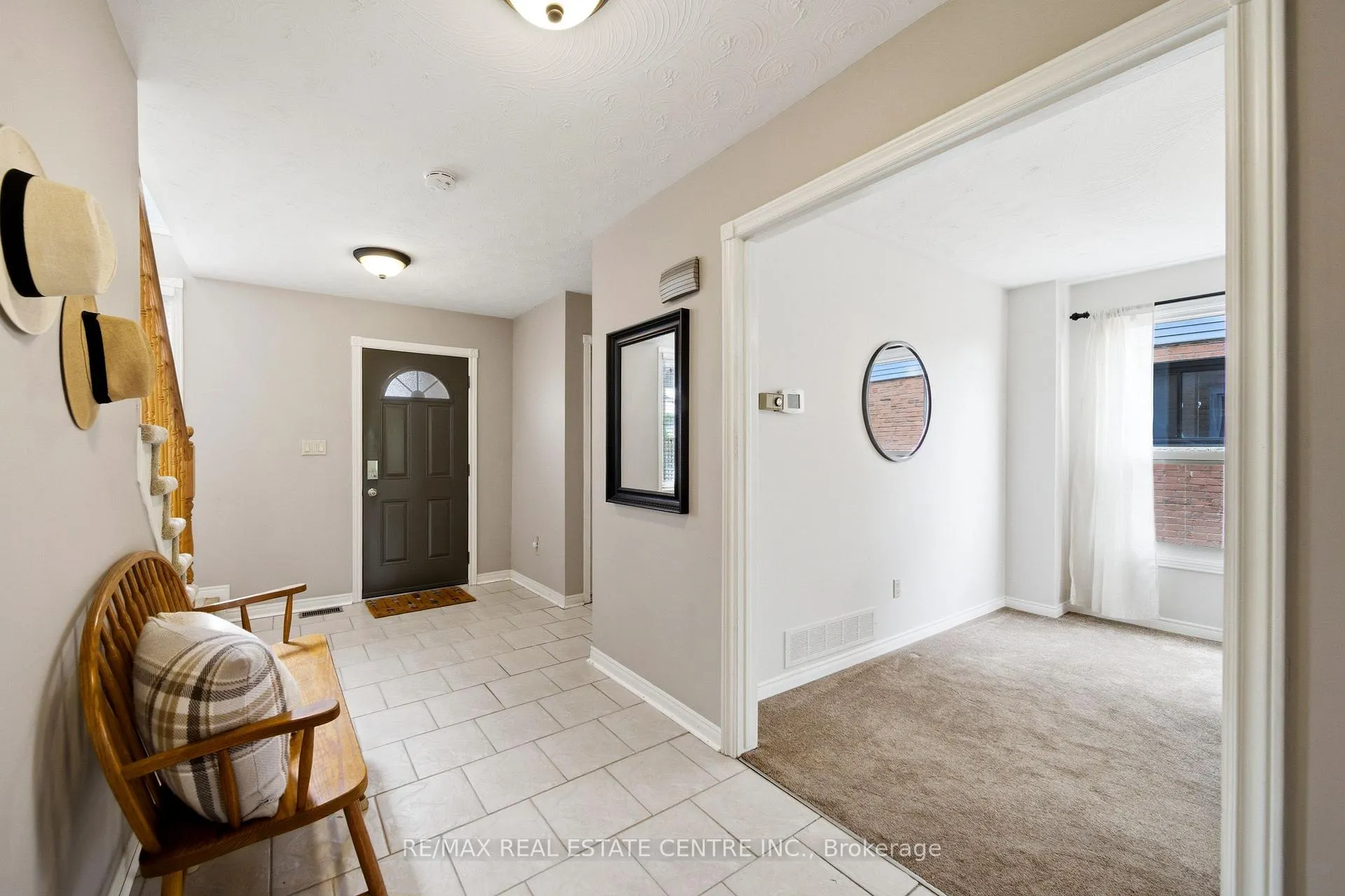 Photo 10 of 3124 Driftwood Drive, Burlington, Headon — HOMEH