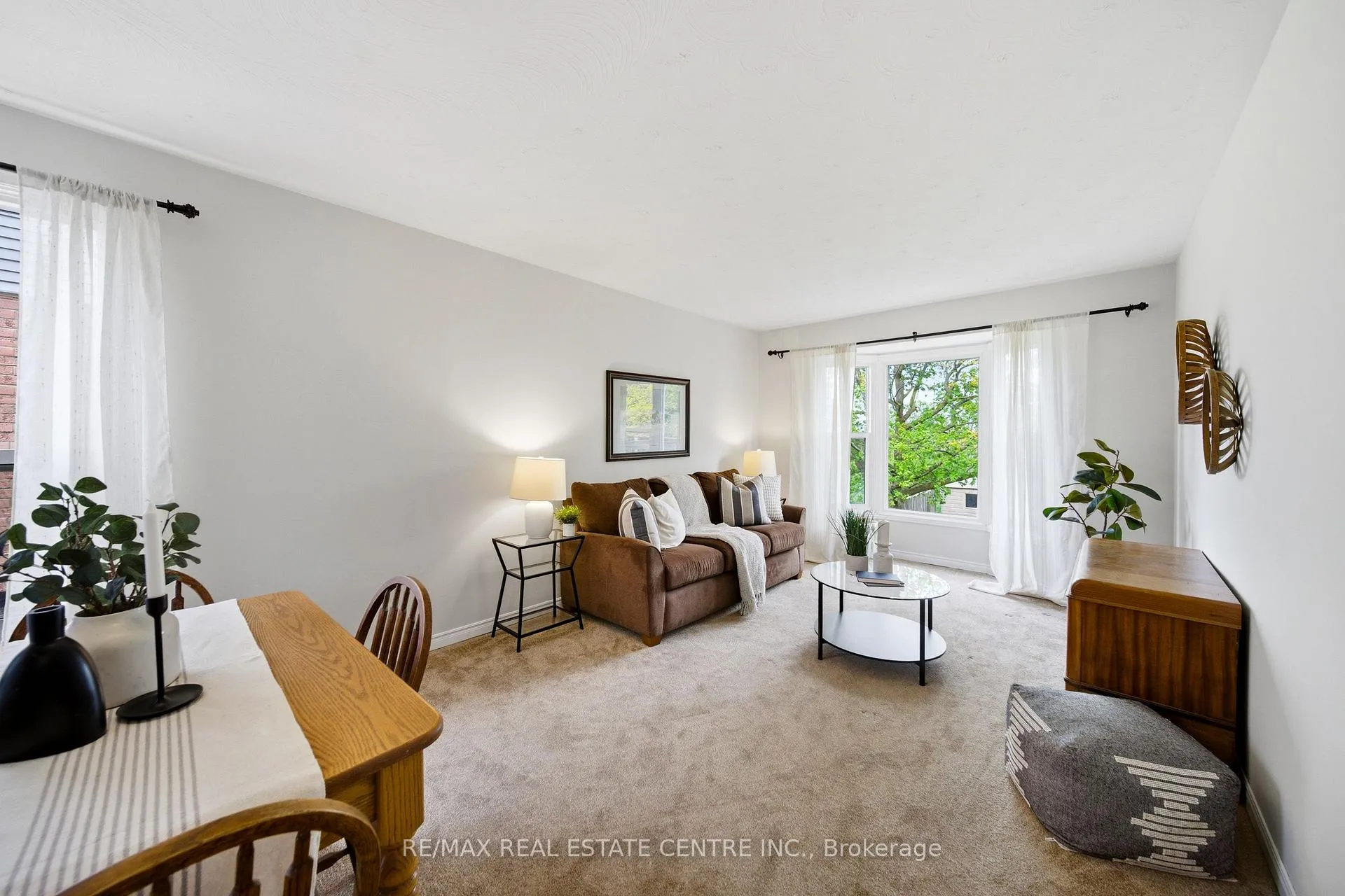 Photo 18 of 3124 Driftwood Drive, Burlington, Headon — HOMEH