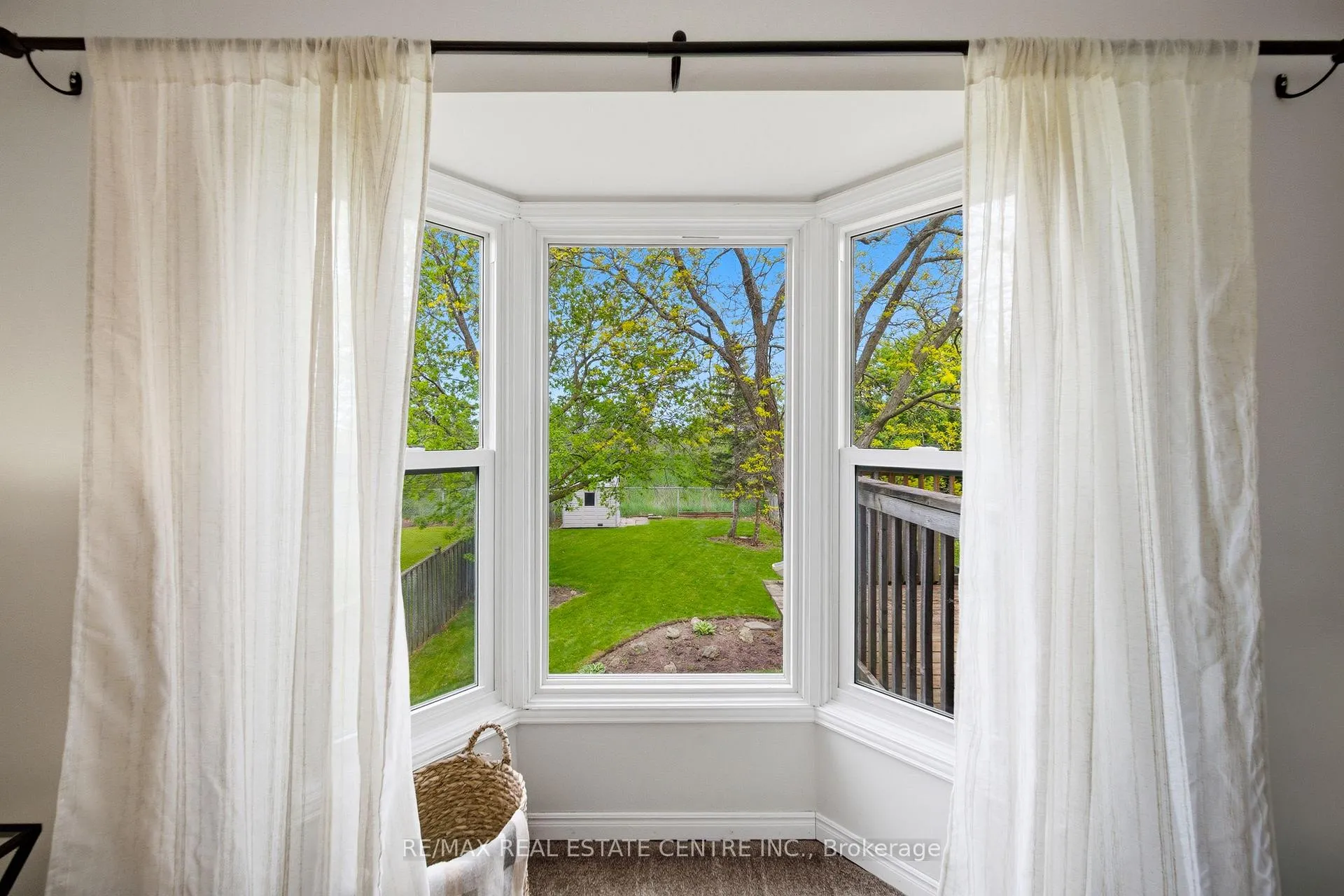 Photo 20 of 3124 Driftwood Drive, Burlington, Headon — HOMEH