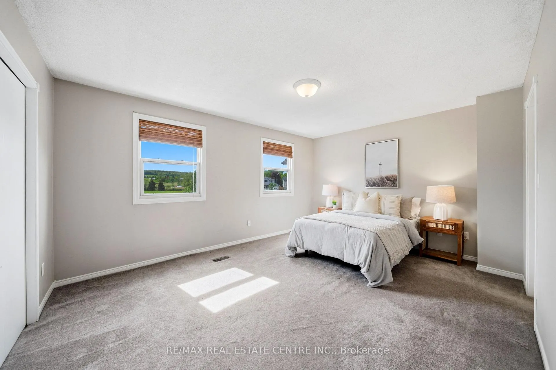 Photo 26 of 3124 Driftwood Drive, Burlington, Headon — HOMEH