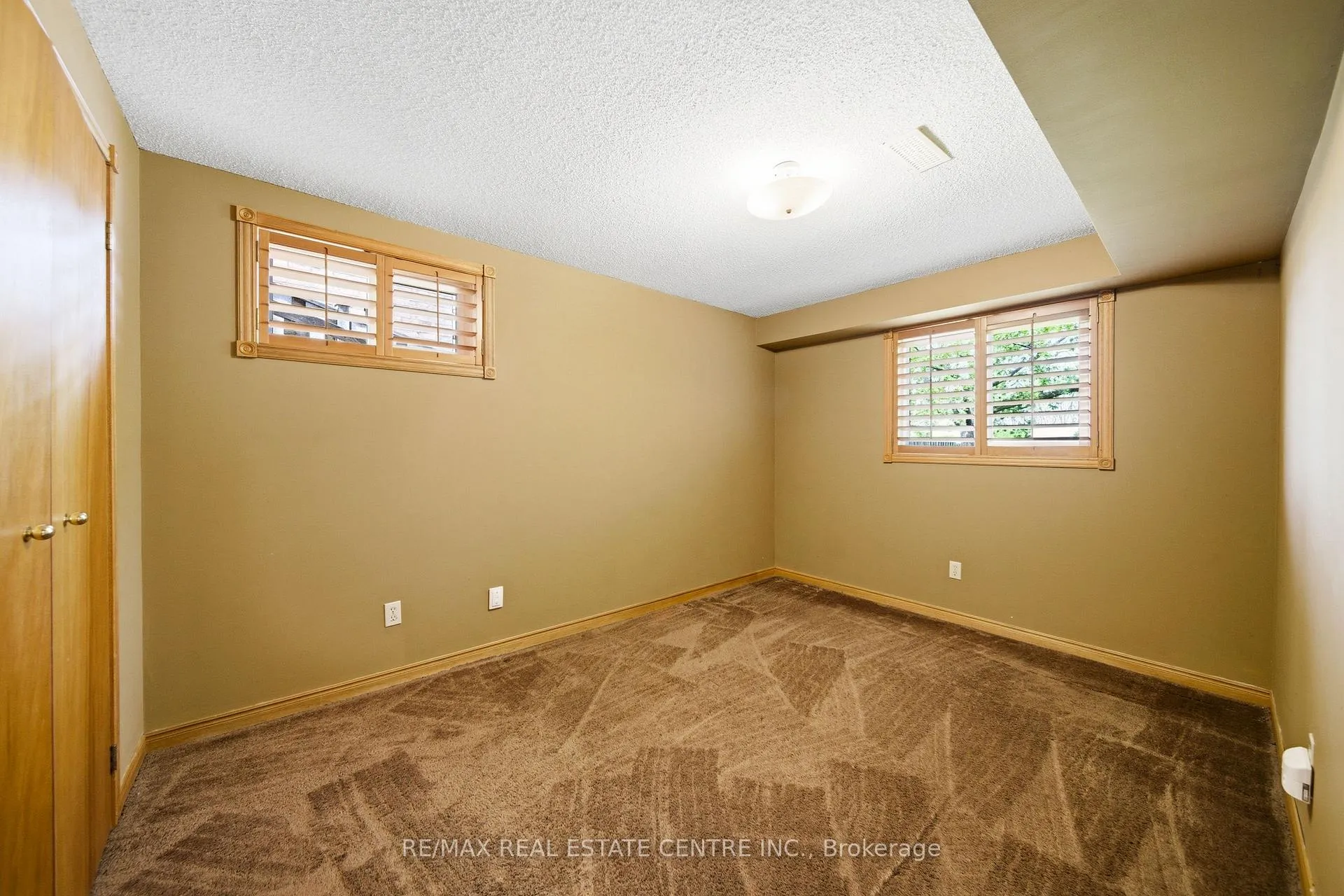 Photo 37 of 3124 Driftwood Drive, Burlington, Headon — HOMEH