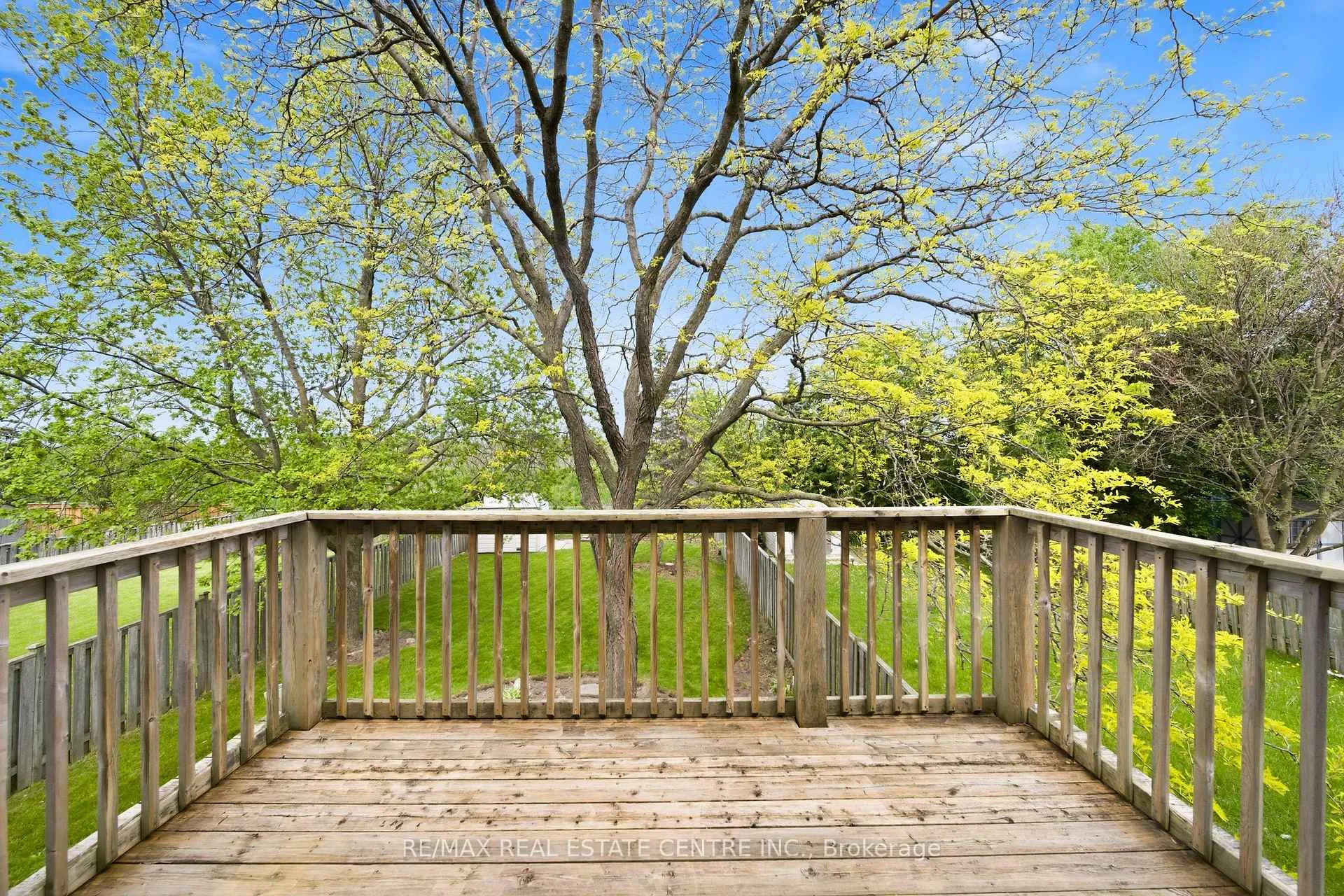 Photo 42 of 3124 Driftwood Drive, Burlington, Headon — HOMEH