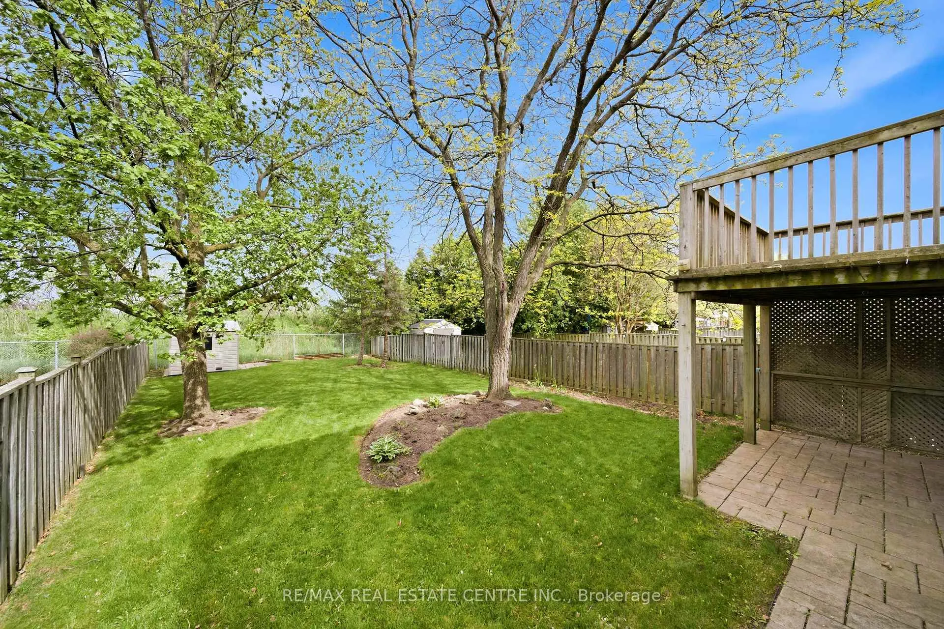 Photo 44 of 3124 Driftwood Drive, Burlington, Headon — HOMEH