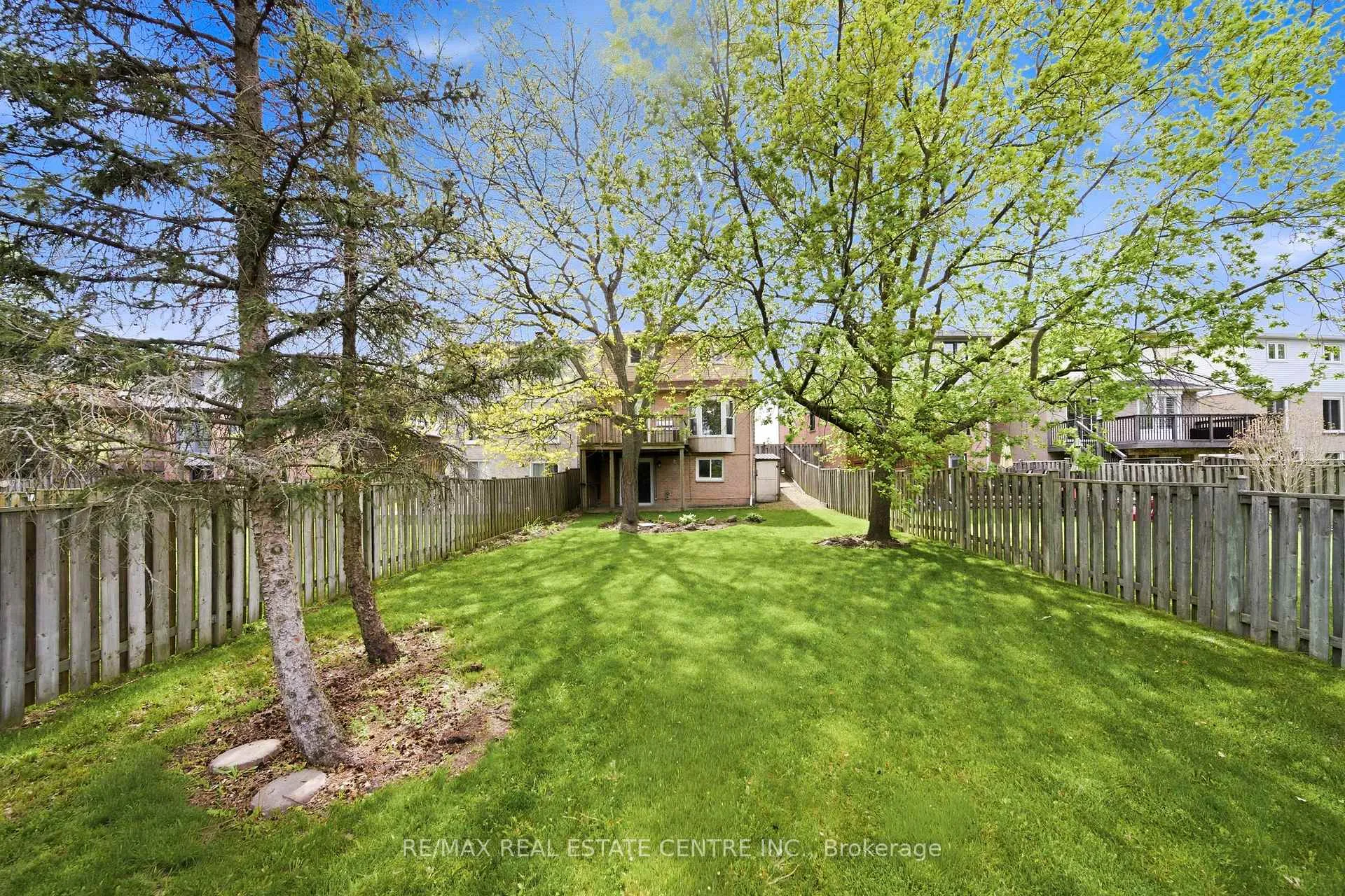Photo 46 of 3124 Driftwood Drive, Burlington, Headon — HOMEH