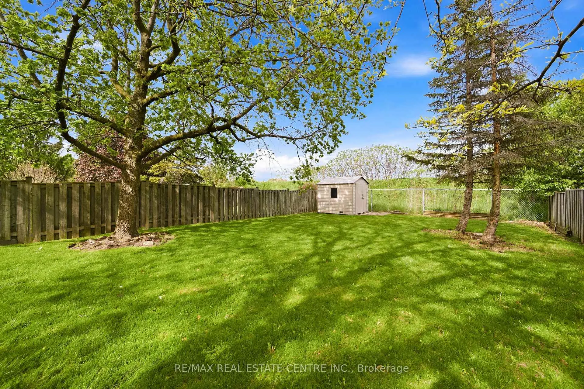 Photo 48 of 3124 Driftwood Drive, Burlington, Headon — HOMEH