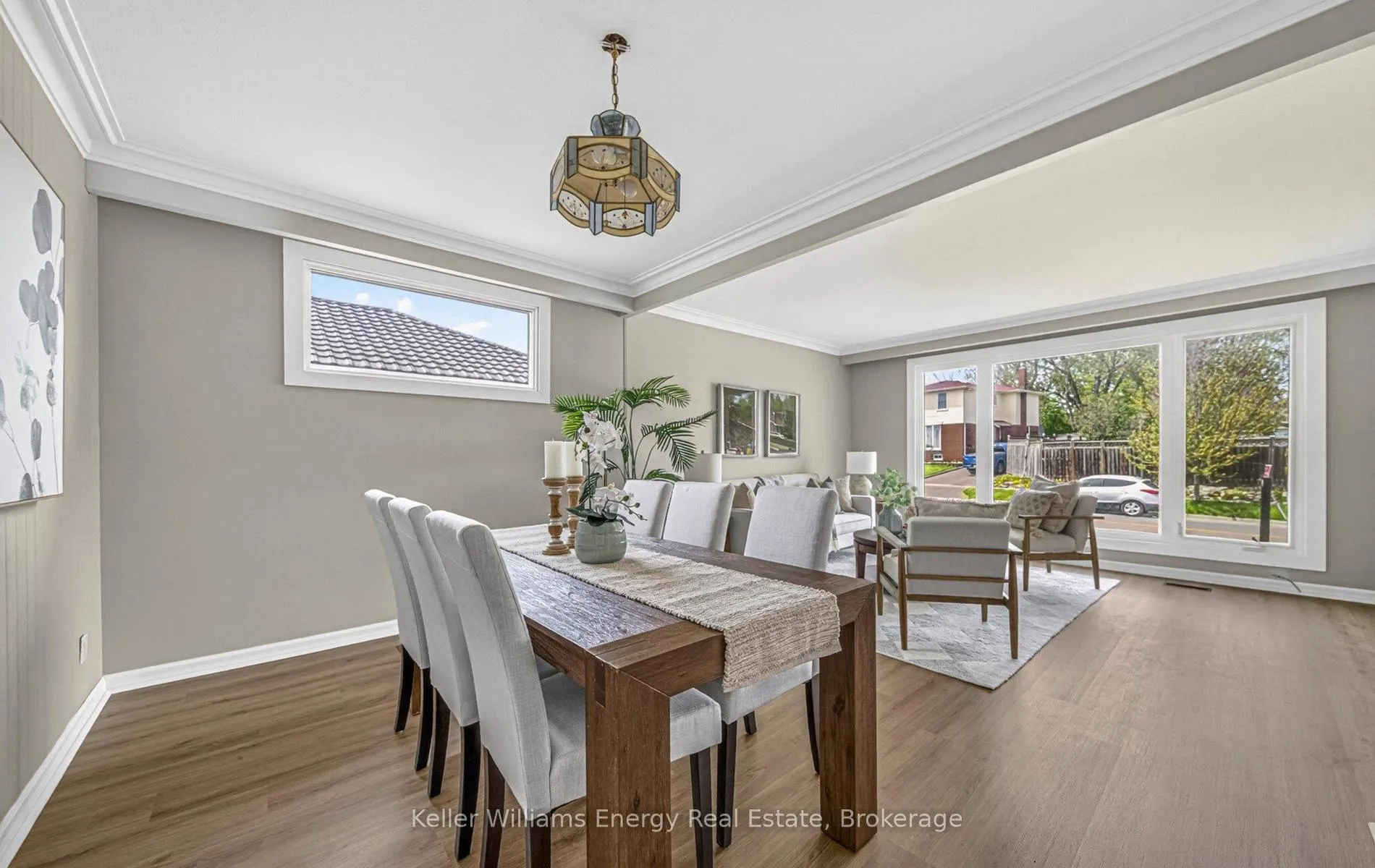 Photo 15 of 249 Thomas Street, Oshawa, Lakeview — HOMEH