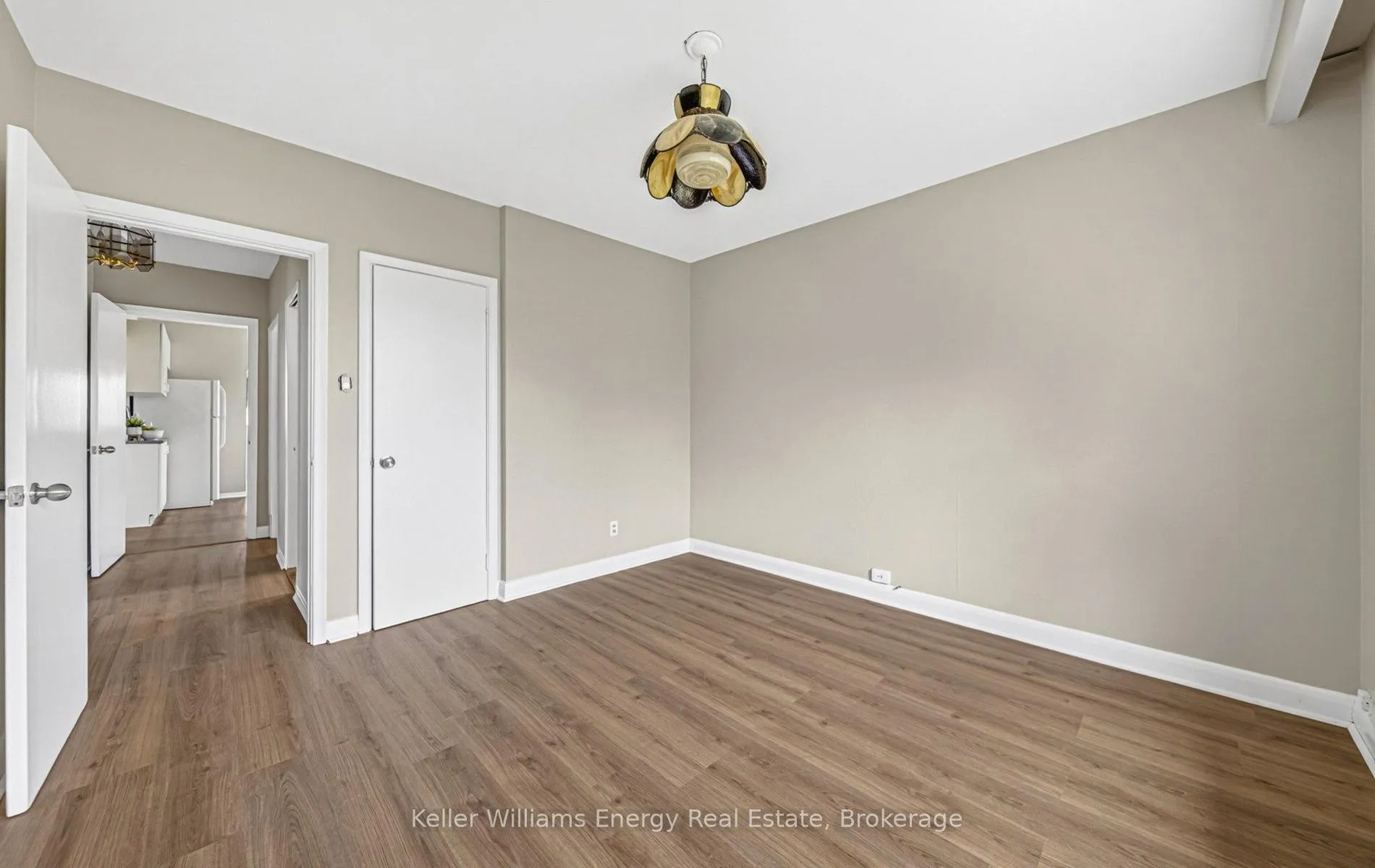 Photo 22 of 249 Thomas Street, Oshawa, Lakeview — HOMEH