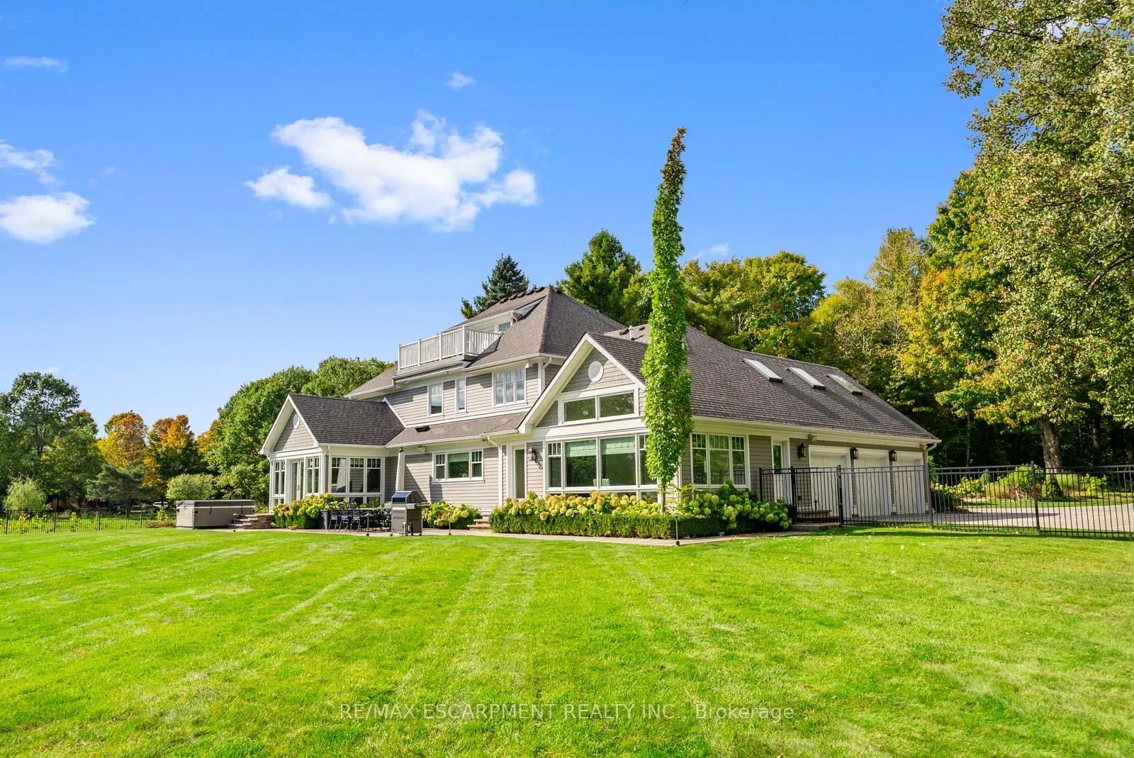 Photo 1 of 6502 Mcniven Road, Burlington, Rural Burlington — HOMEH