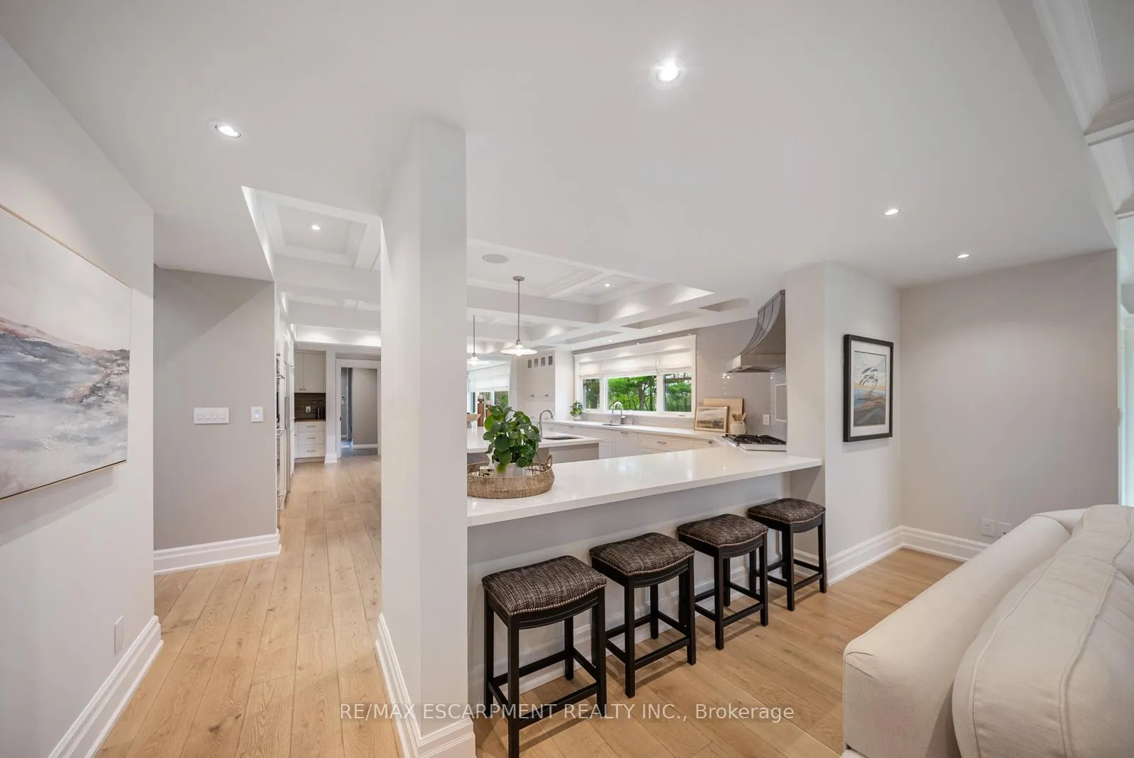 Photo 12 of 6502 Mcniven Road, Burlington, Rural Burlington — HOMEH