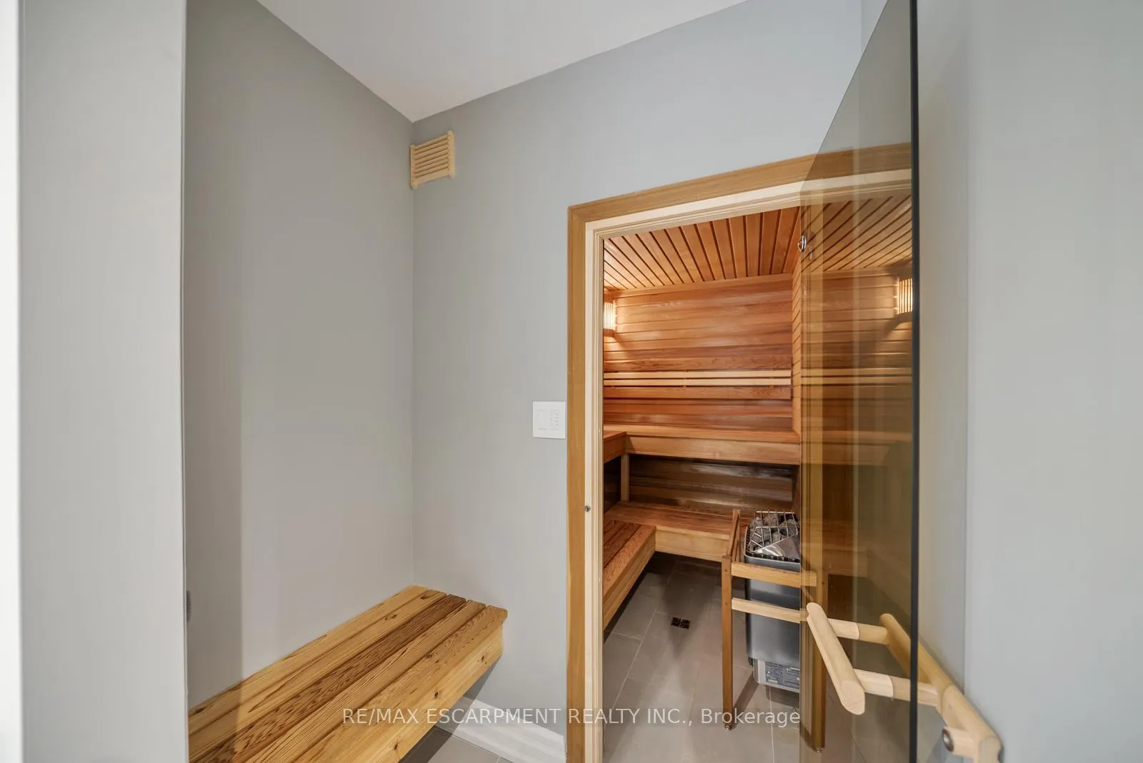Photo 30 of 6502 Mcniven Road, Burlington, Rural Burlington — HOMEH