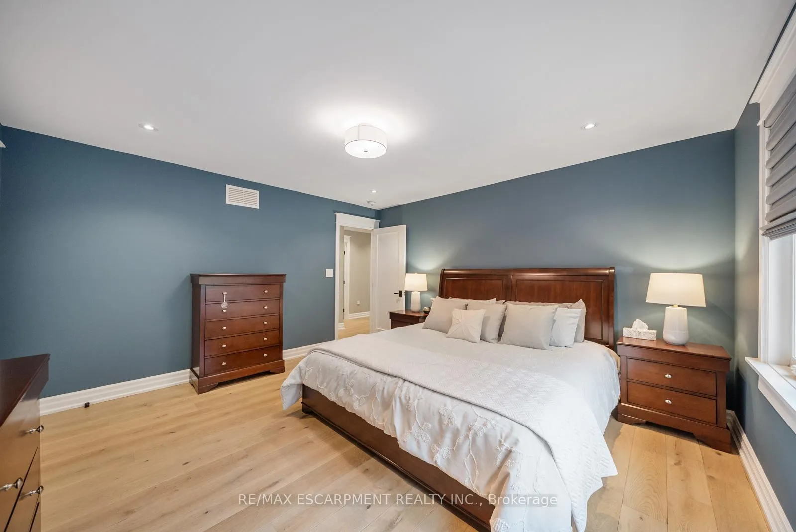 Photo 33 of 6502 Mcniven Road, Burlington, Rural Burlington — HOMEH