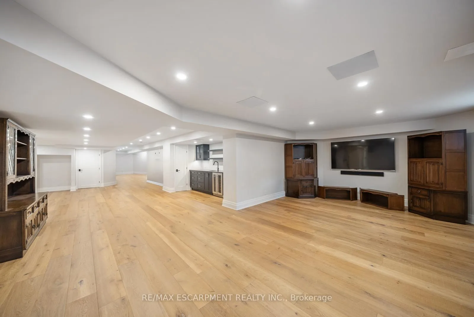 Photo 43 of 6502 Mcniven Road, Burlington, Rural Burlington — HOMEH