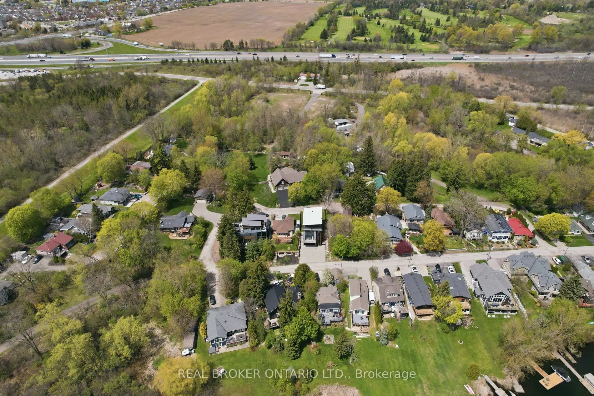 Photo 50 of 17 Maple Trail, Puslinch, Puslinch Lake Settlement Areas — HOMEH