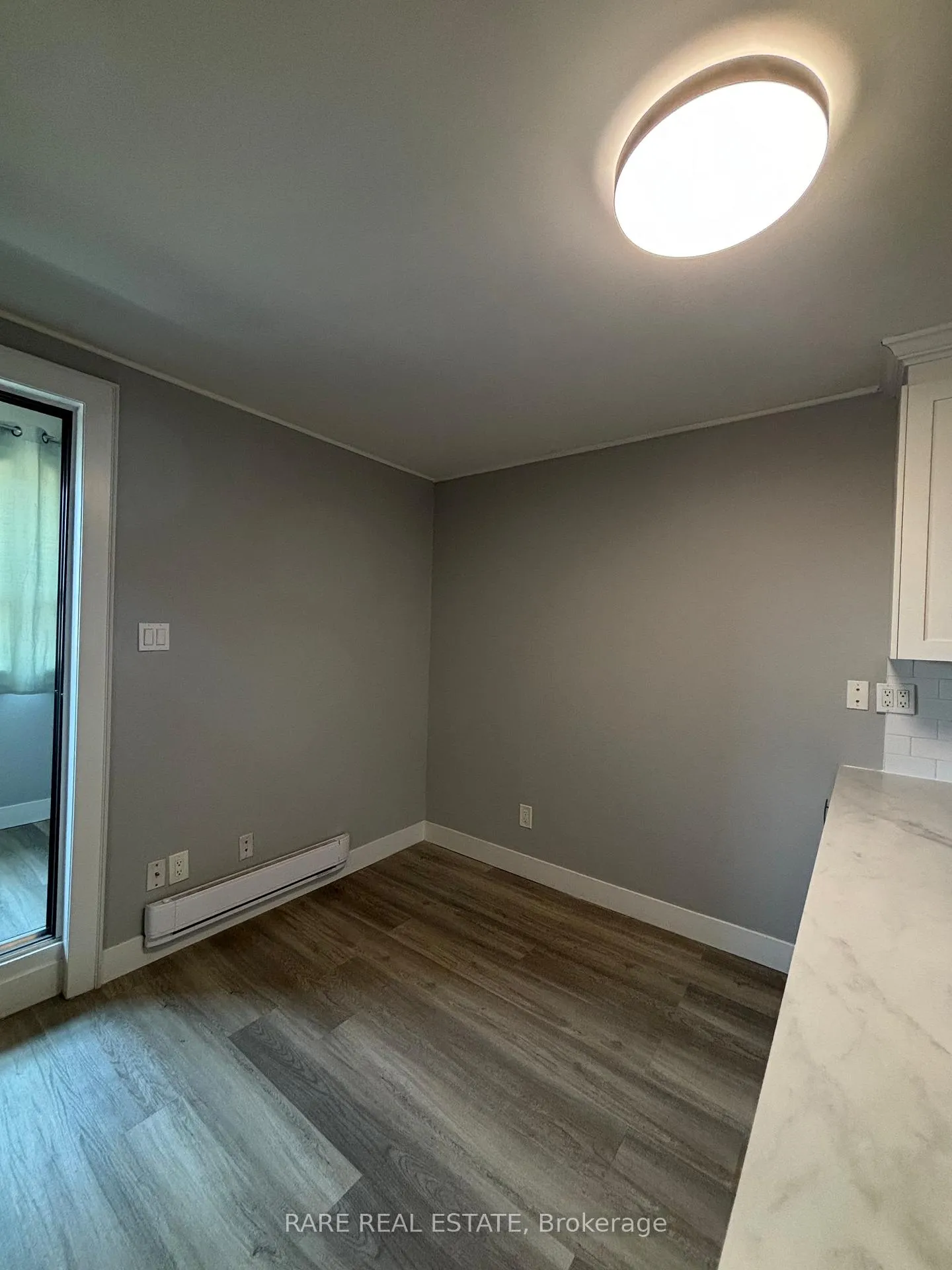 Photo 3 of Unit 3, 253 Augusta Avenue, Toronto, Kensington-Chinatown — HOMEH