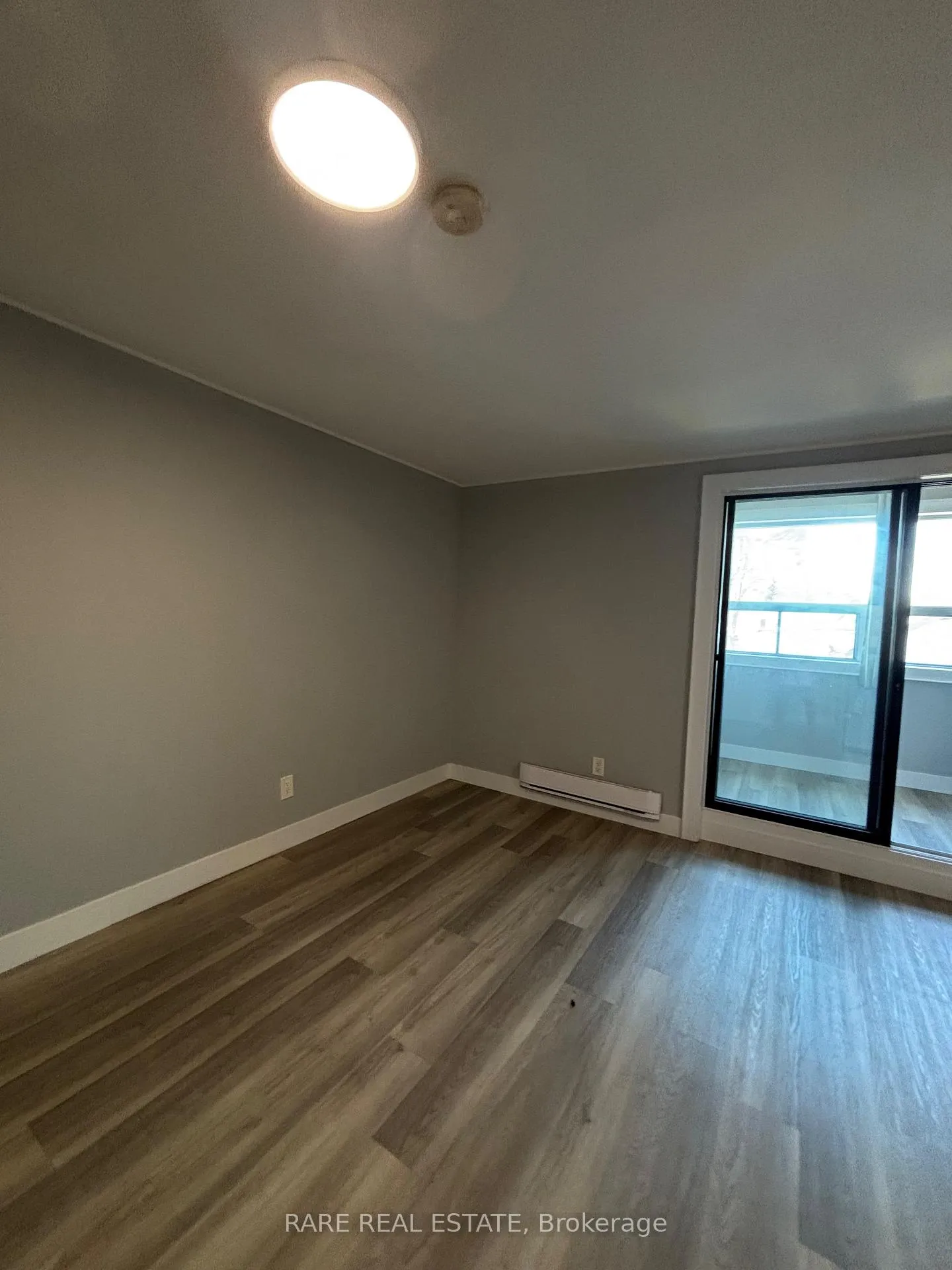 Photo 5 of Unit 3, 253 Augusta Avenue, Toronto, Kensington-Chinatown — HOMEH