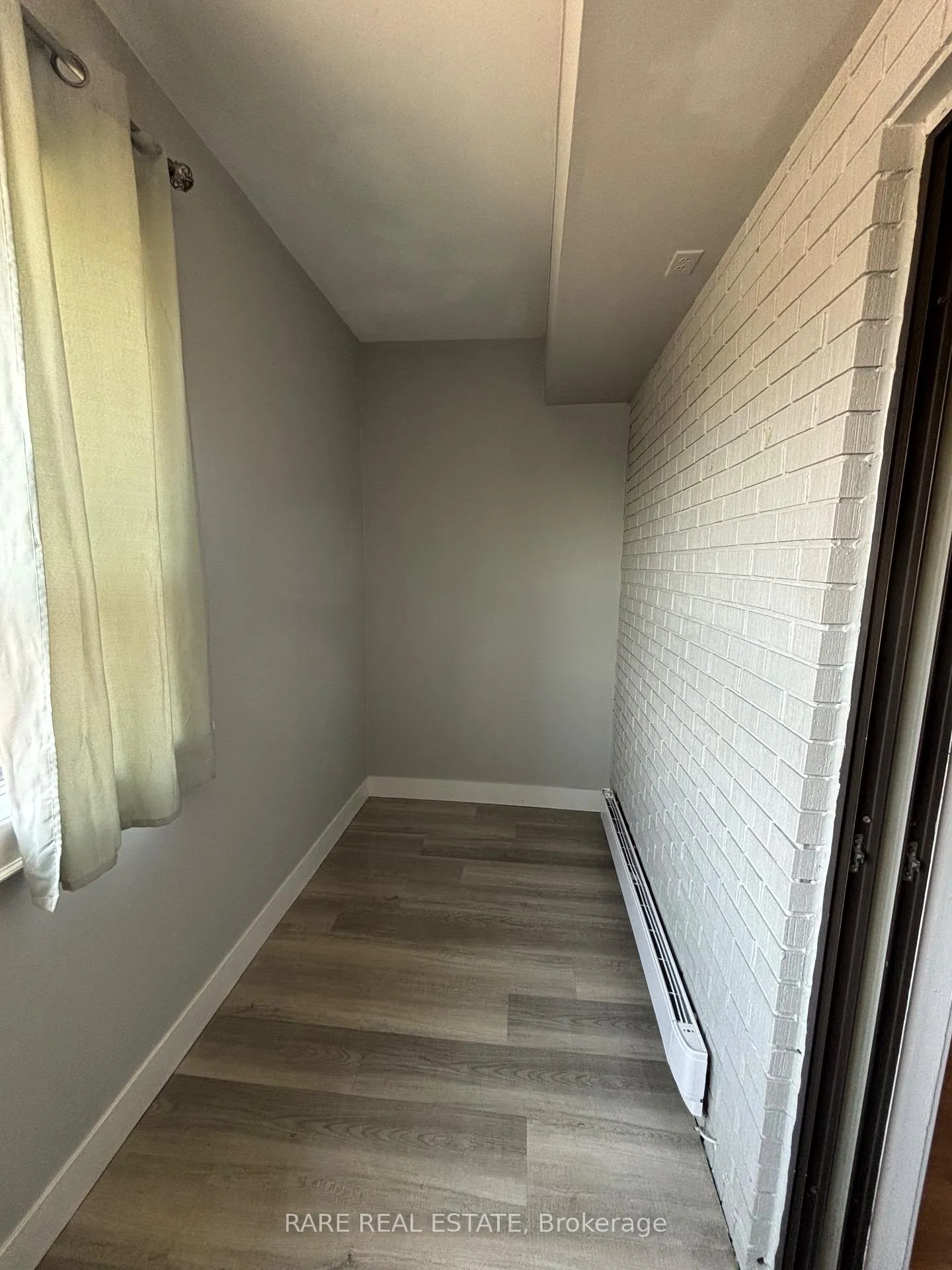 Photo 8 of Unit 3, 253 Augusta Avenue, Toronto, Kensington-Chinatown — HOMEH